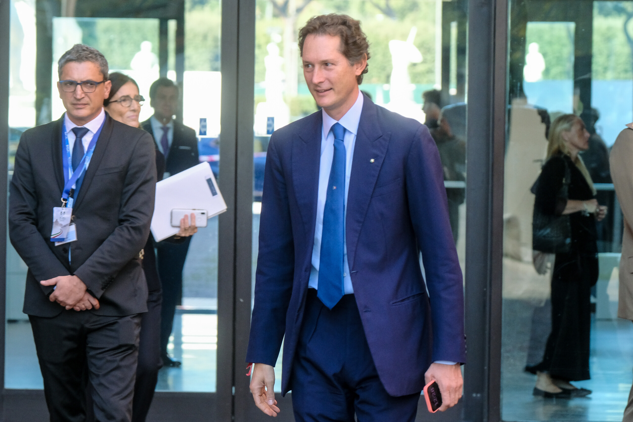 Agnelli inheritance, lawyers: “Compulsory indictment for John Elkann is an abnormality” 1 agnelli inheritance lawyers compulsory indictment for john elkann is an abnormality scaled