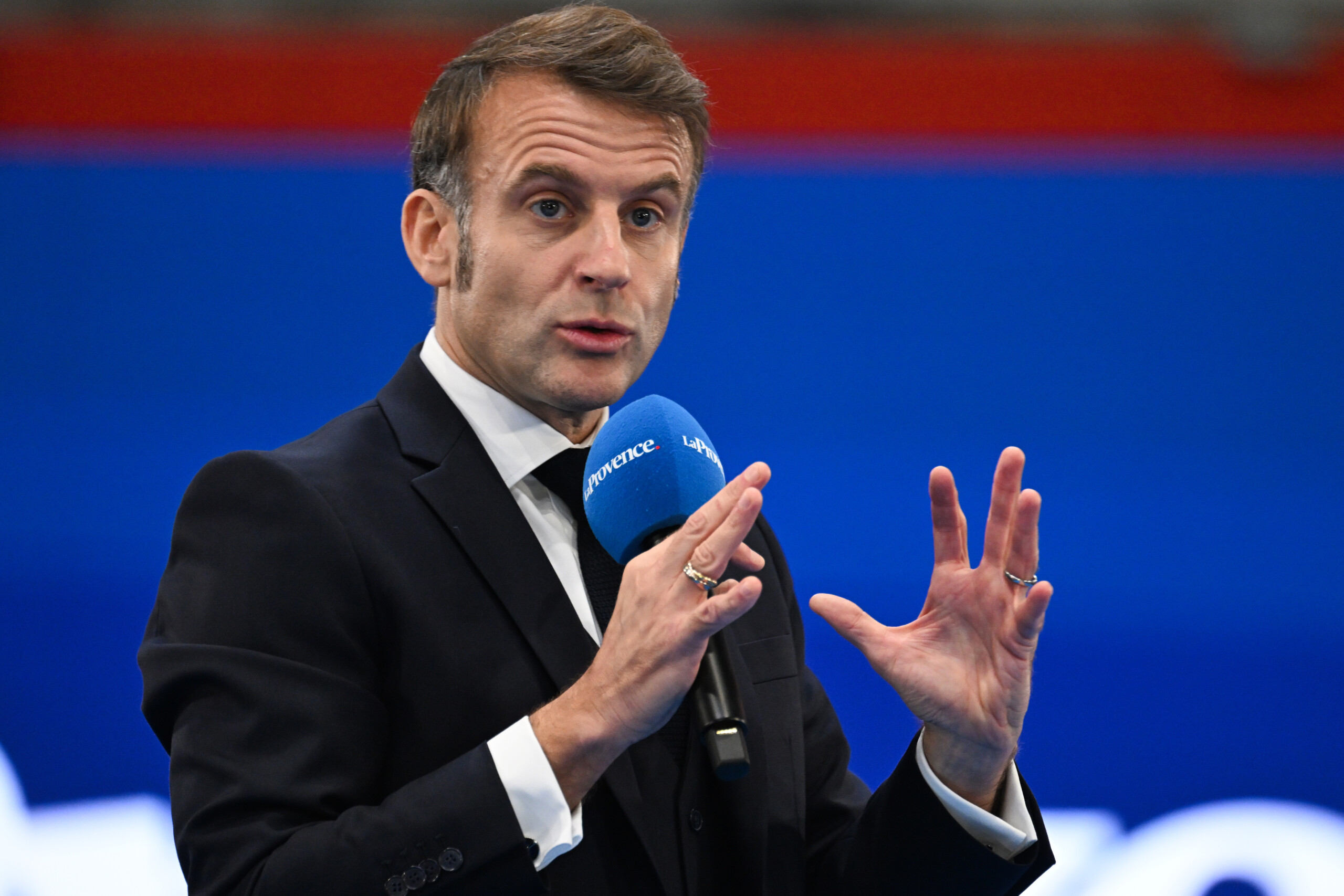 Ukraine, Macron: ‘EU summit solution needed to give visibility to Kiev’ 1 ukraine macron eu summit solution needed to give visibility to kiev scaled