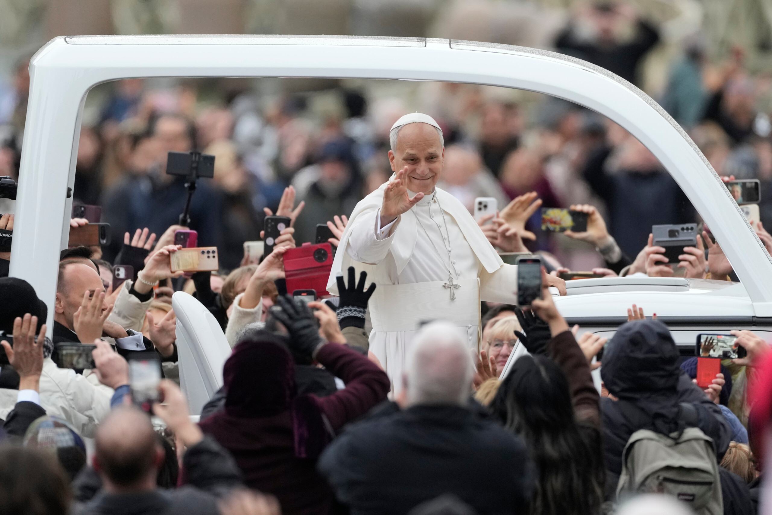 Christmas, Holy See: ‘Around 26,000 people in St. Peter's for Urbi et Orbi’ 1 christmas holy see around 26000 people in st peters for urbi et orbi scaled