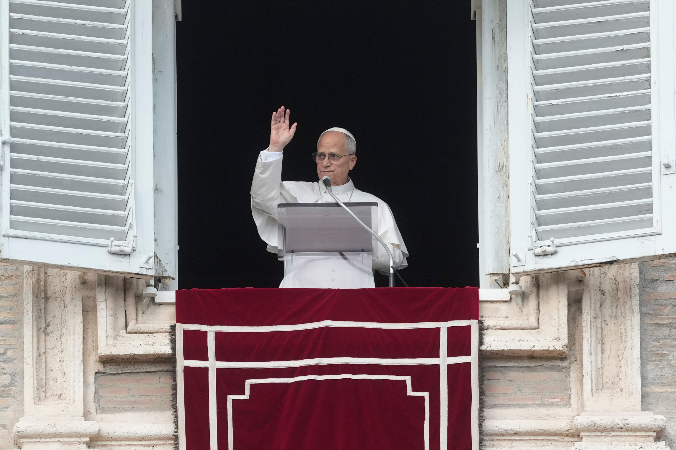 pope those who believe in peace are ridiculed and pushed out of public discourse scaled