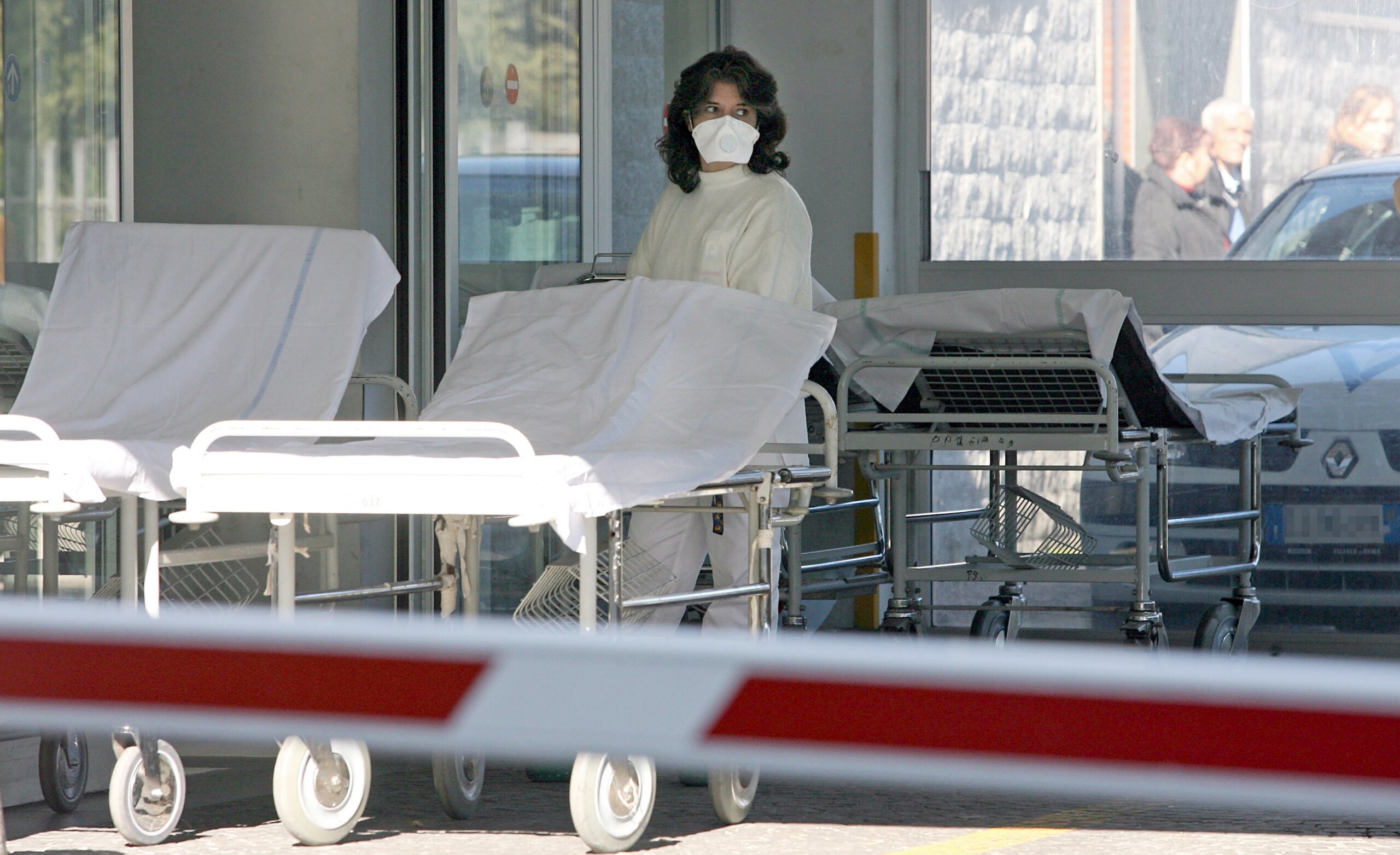 campobasso mother and daughter dead from poisoning five suspects under investigation scaled