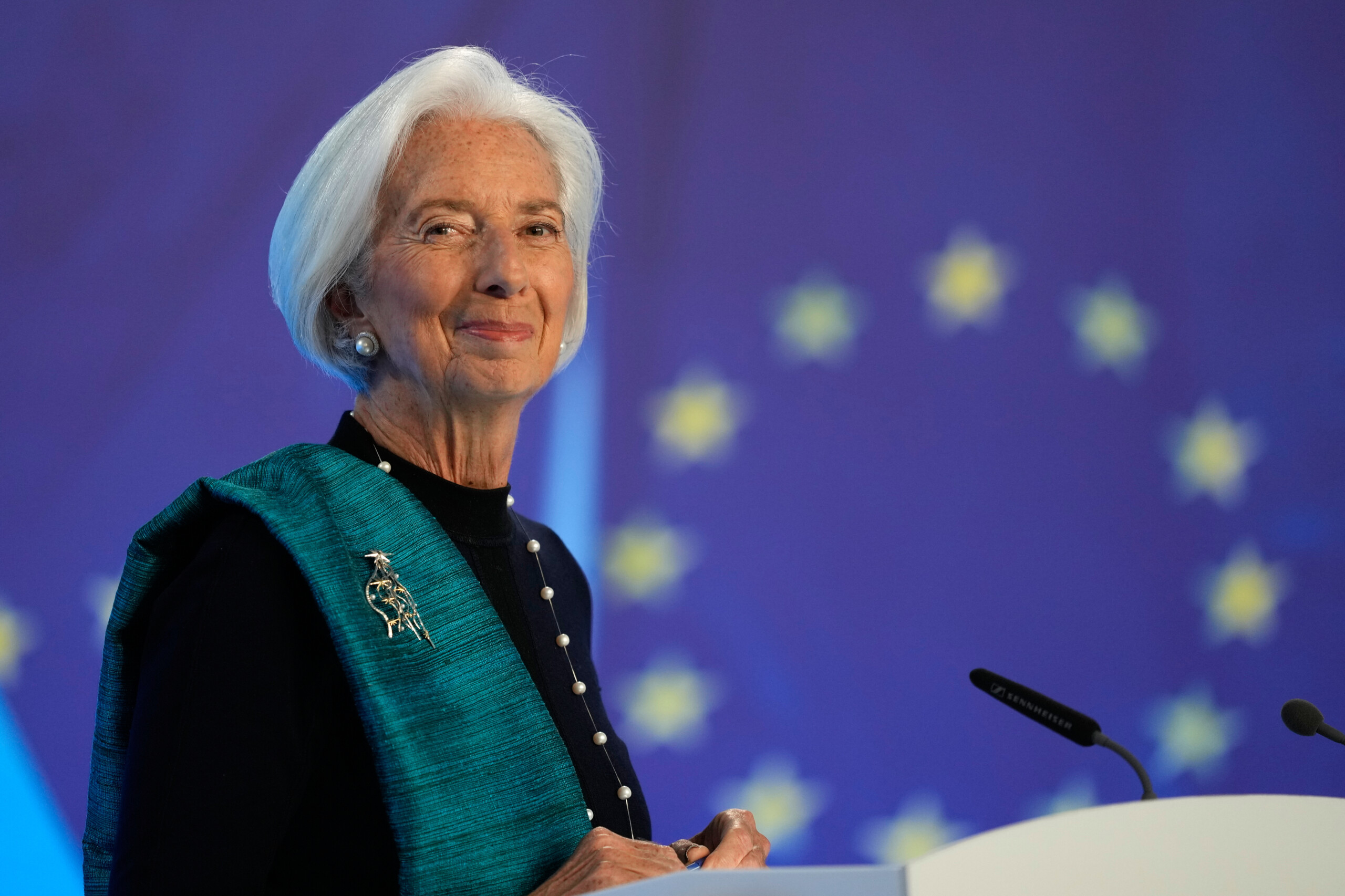 ecb lagarde we welcome bulgaria to the euro scaled