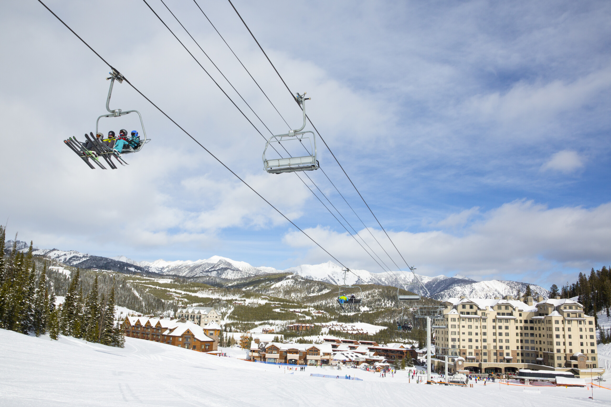 trentino chairlift stuck rescue services in action for 100 tourists scaled