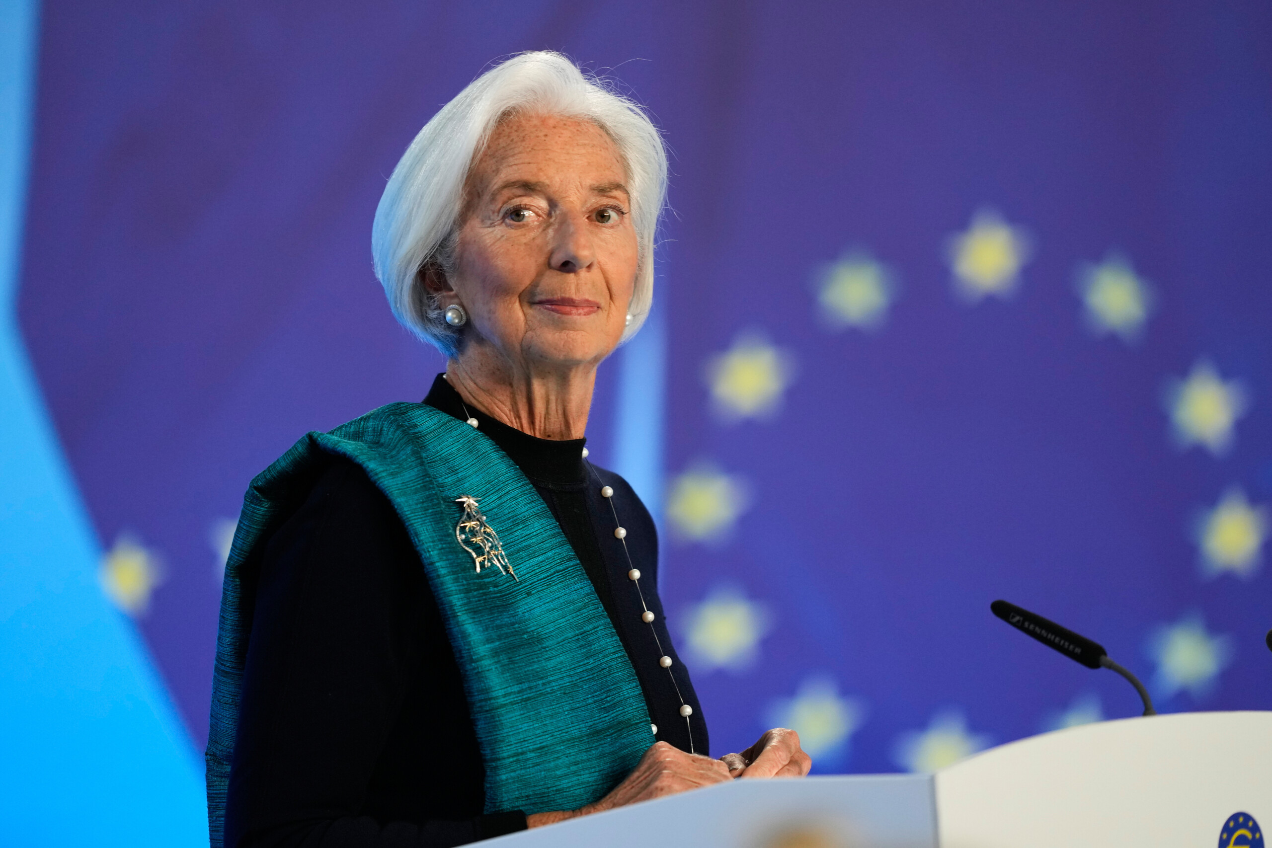 ECB, Lagarde: "I am not thinking about a return to politics" 1 ecb lagarde i am not thinking about a return to politics scaled