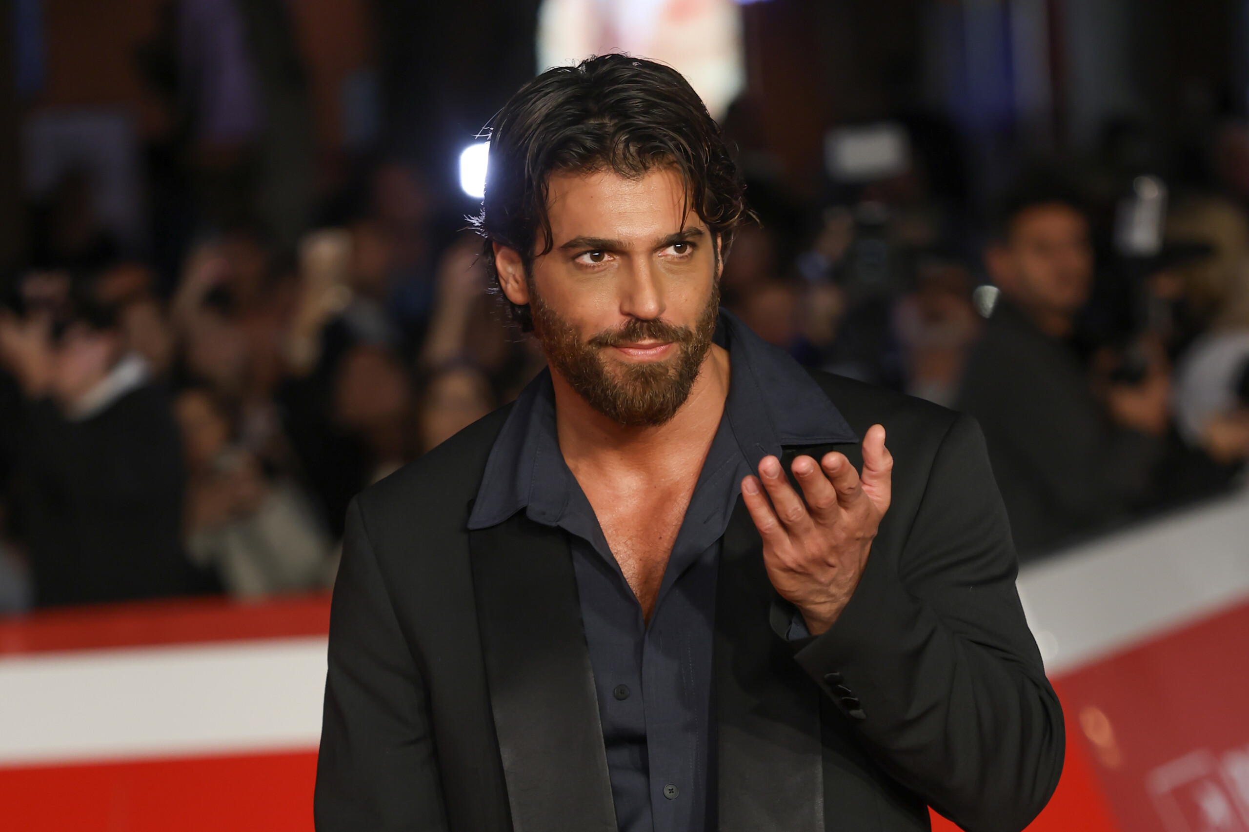 turkey actor can yaman arrested as part of investigation into drug use scaled