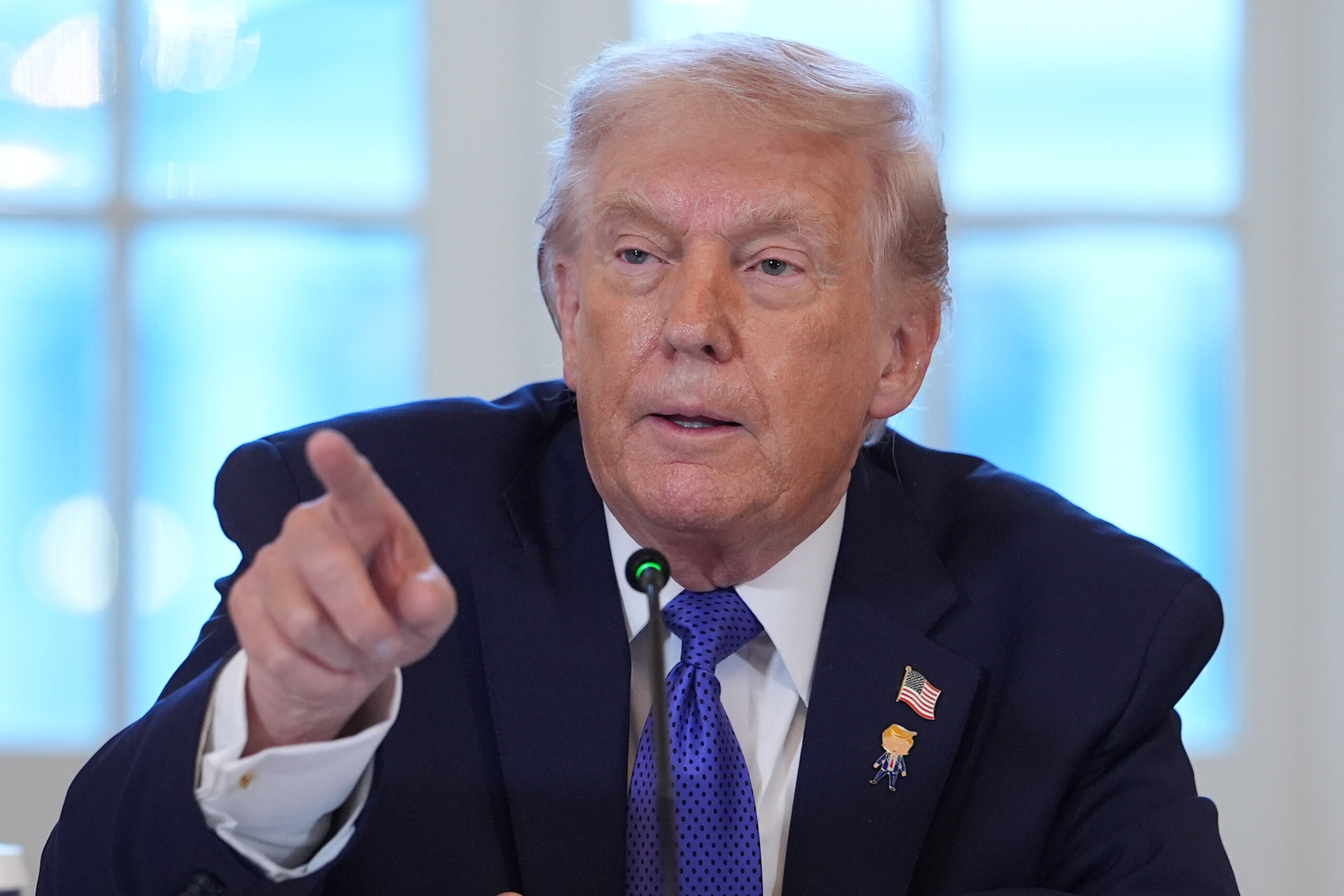 cuba trump suggests agreement with the us no more money and oil from venezuela scaled