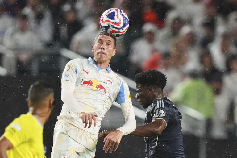 soccer ratkov lazio is the best club in europe lewandowski is my idol