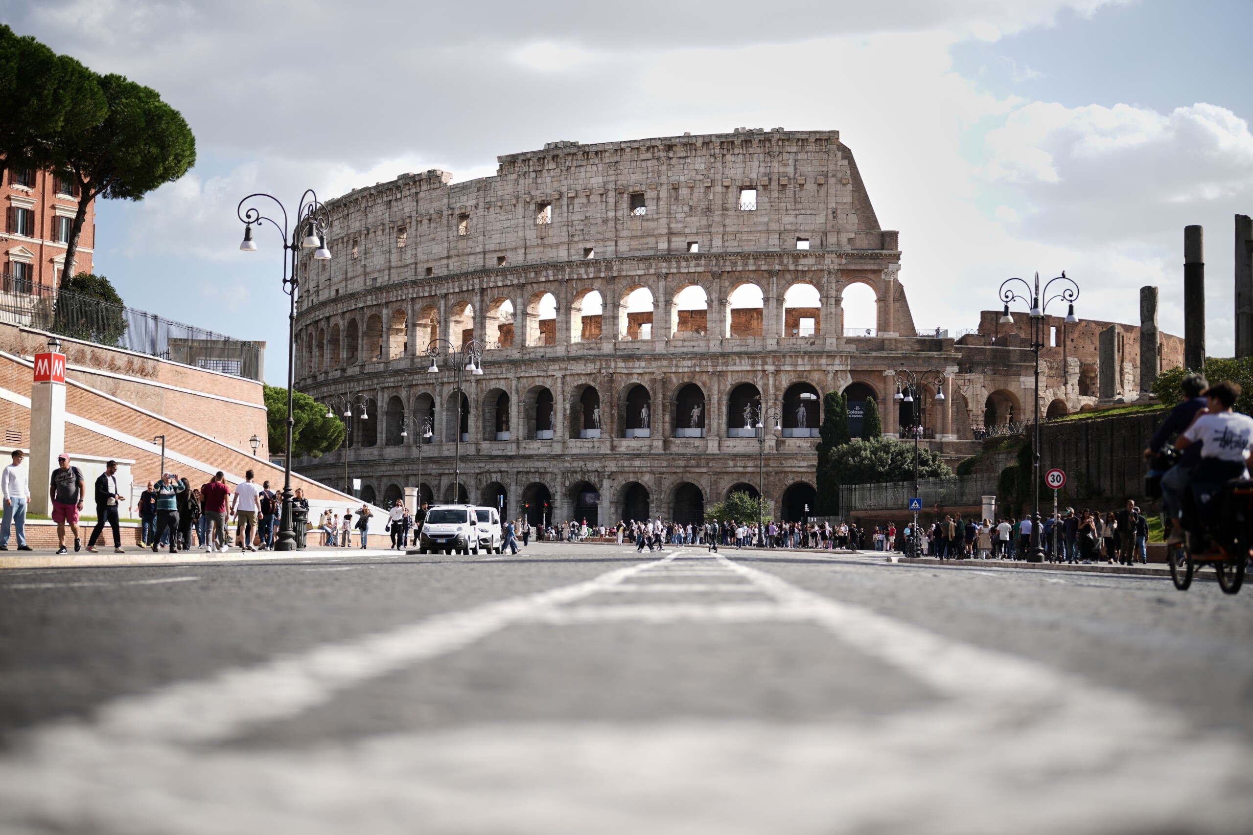 tourism interior ministry boom in arrivals in italy in 2025 scaled