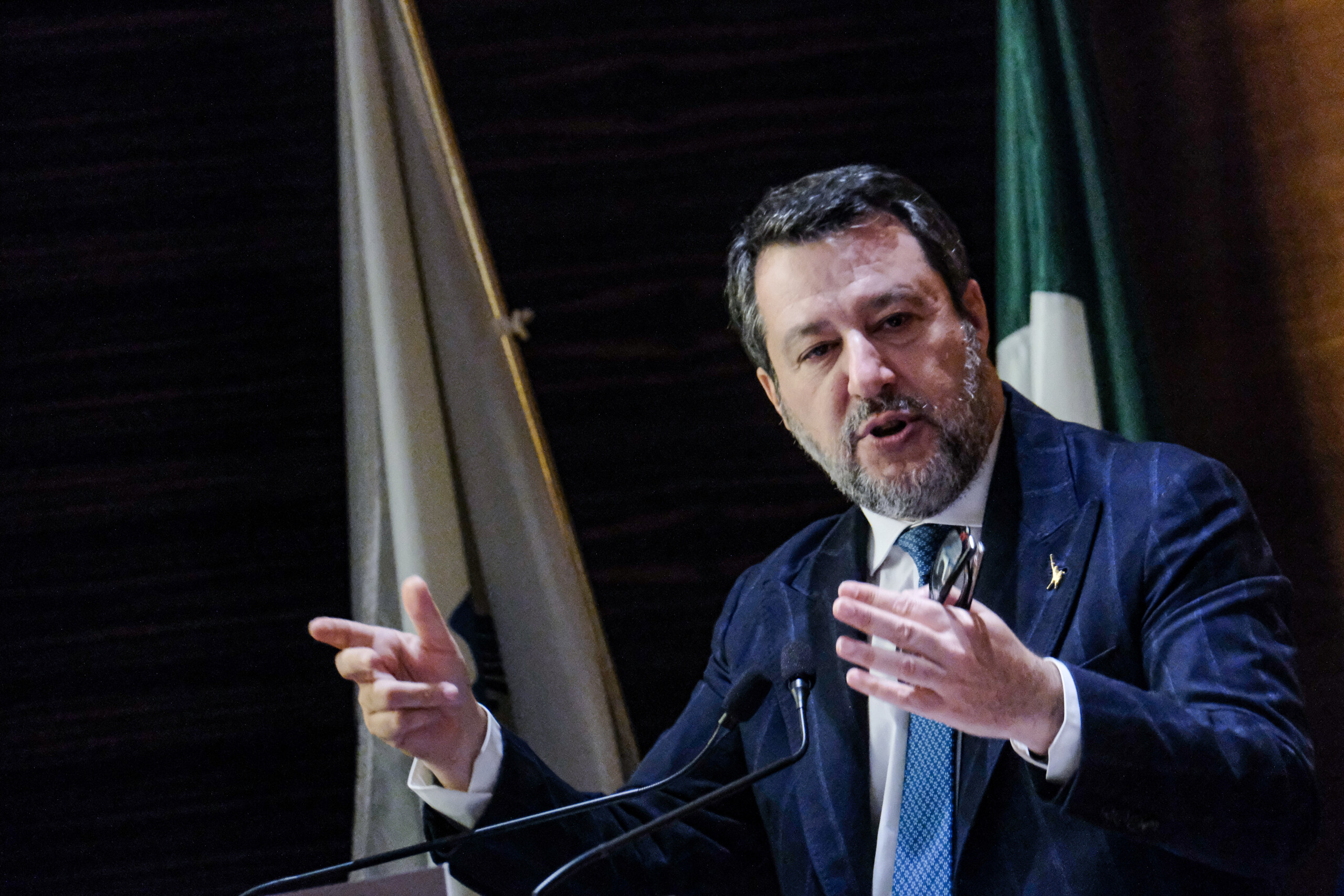 Turin, Salvini: ‘Clashes require decisions, new security package needed immediately’ 1 turin salvini clashes require decisions new security package needed immediately scaled