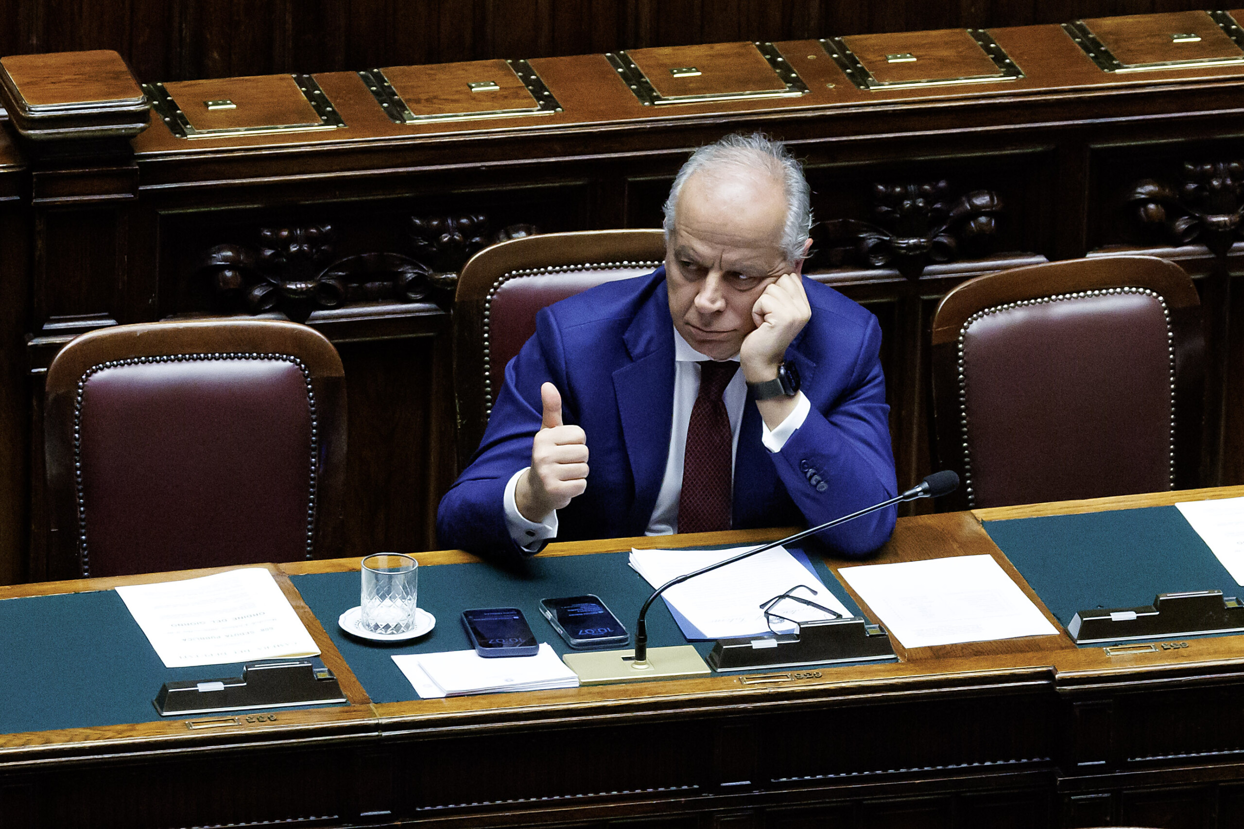 askatasuna senate approves majority resolution with 88 votes in favour and 56 against scaled