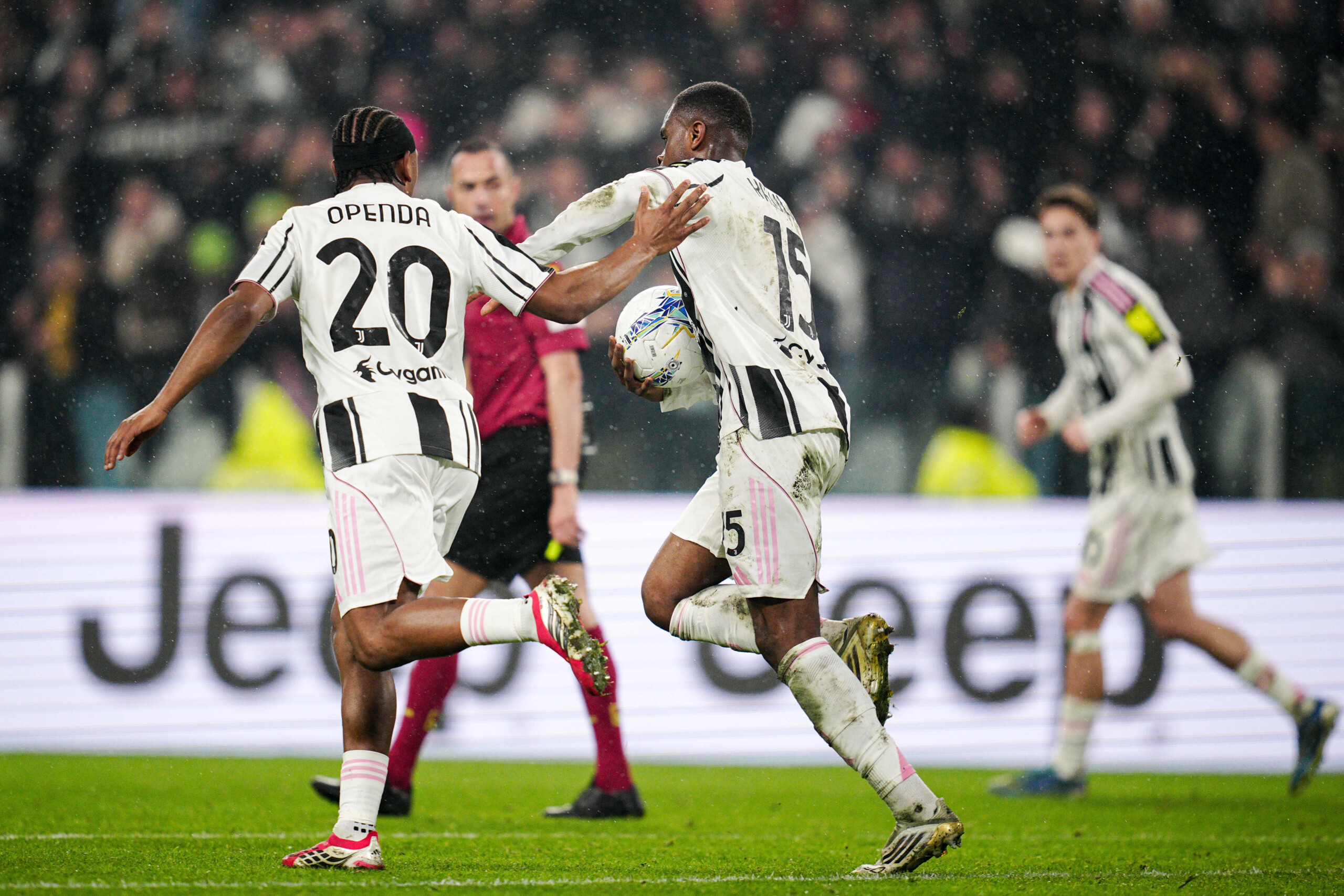 serie a juventus lazio 2 2 kalulu equalises in the 96th minute scaled