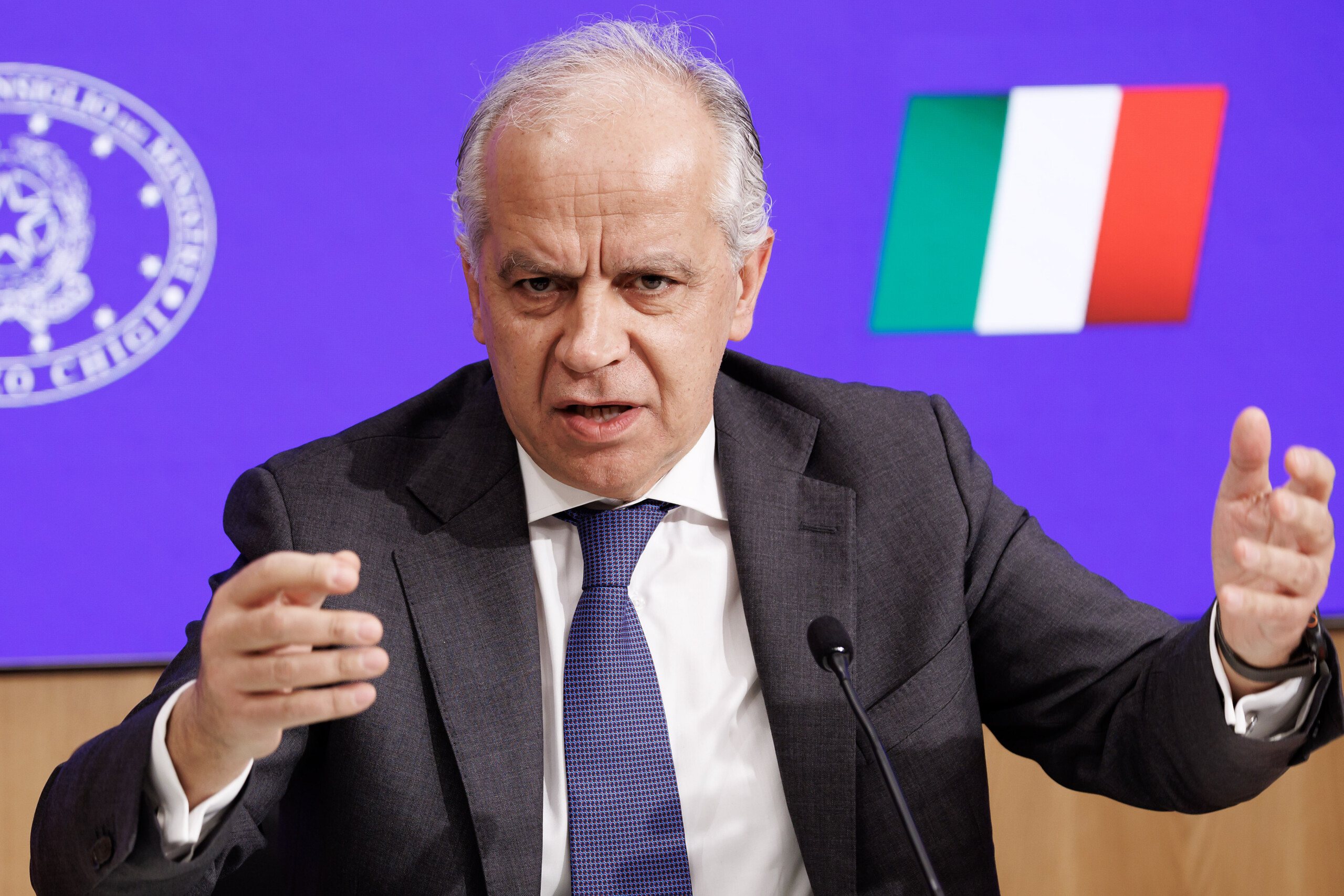 security piantedosi there are those aiming for chaos opposition should cooperate to defend the state scaled