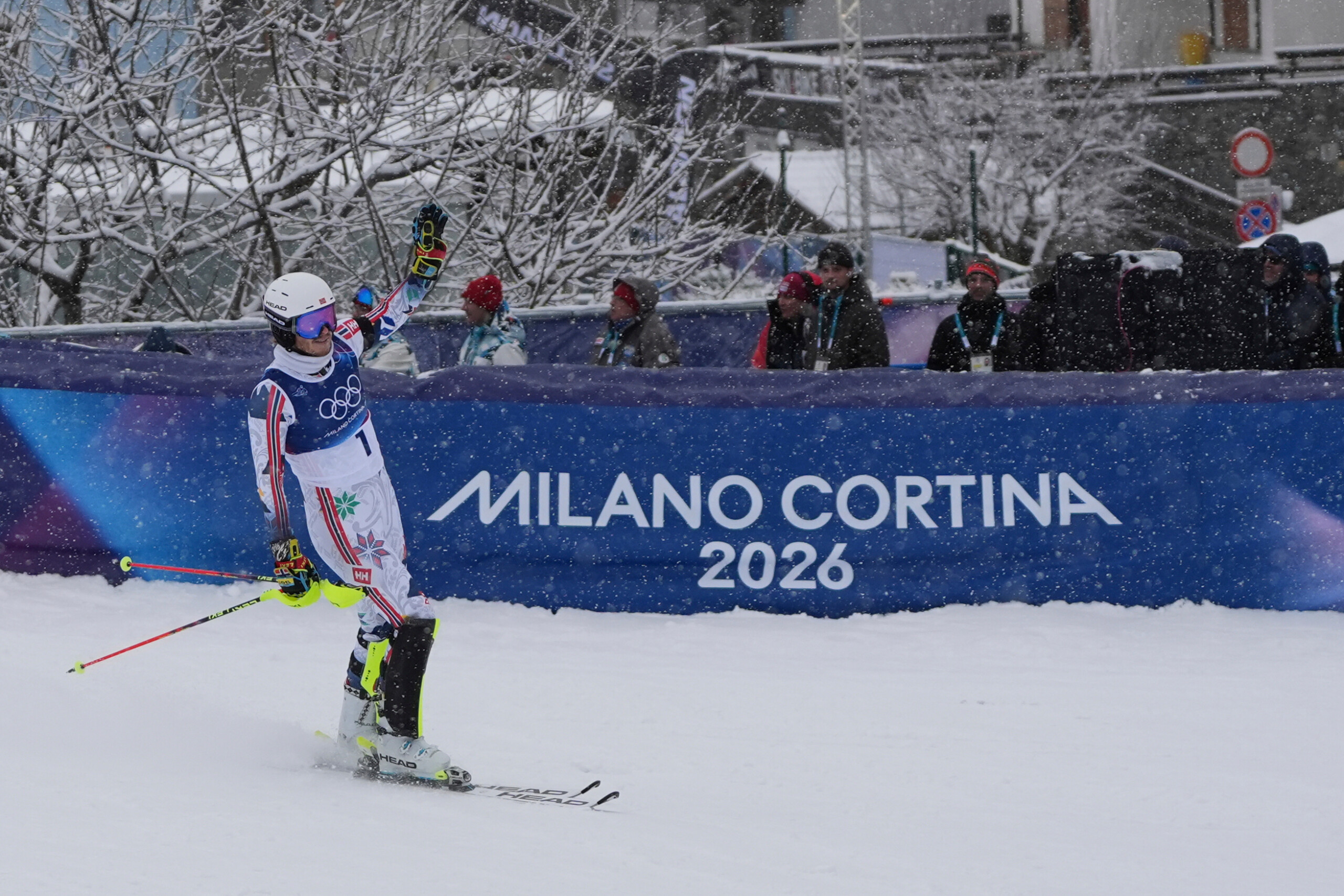 milan cortina mcgrath leads first slalom run saccardi tenth scaled