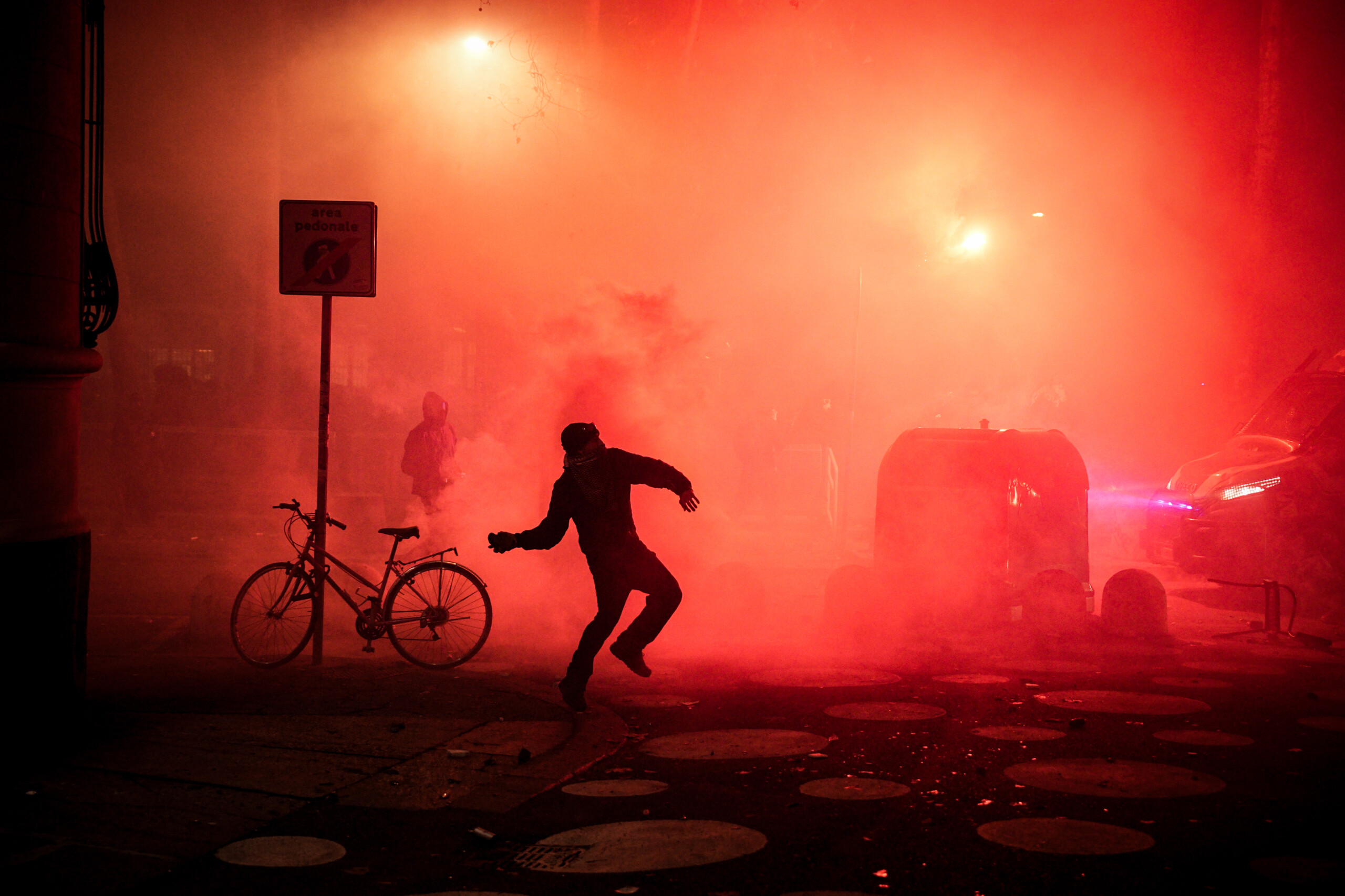 turin unrest during protests 18 precautionary measures against activists scaled