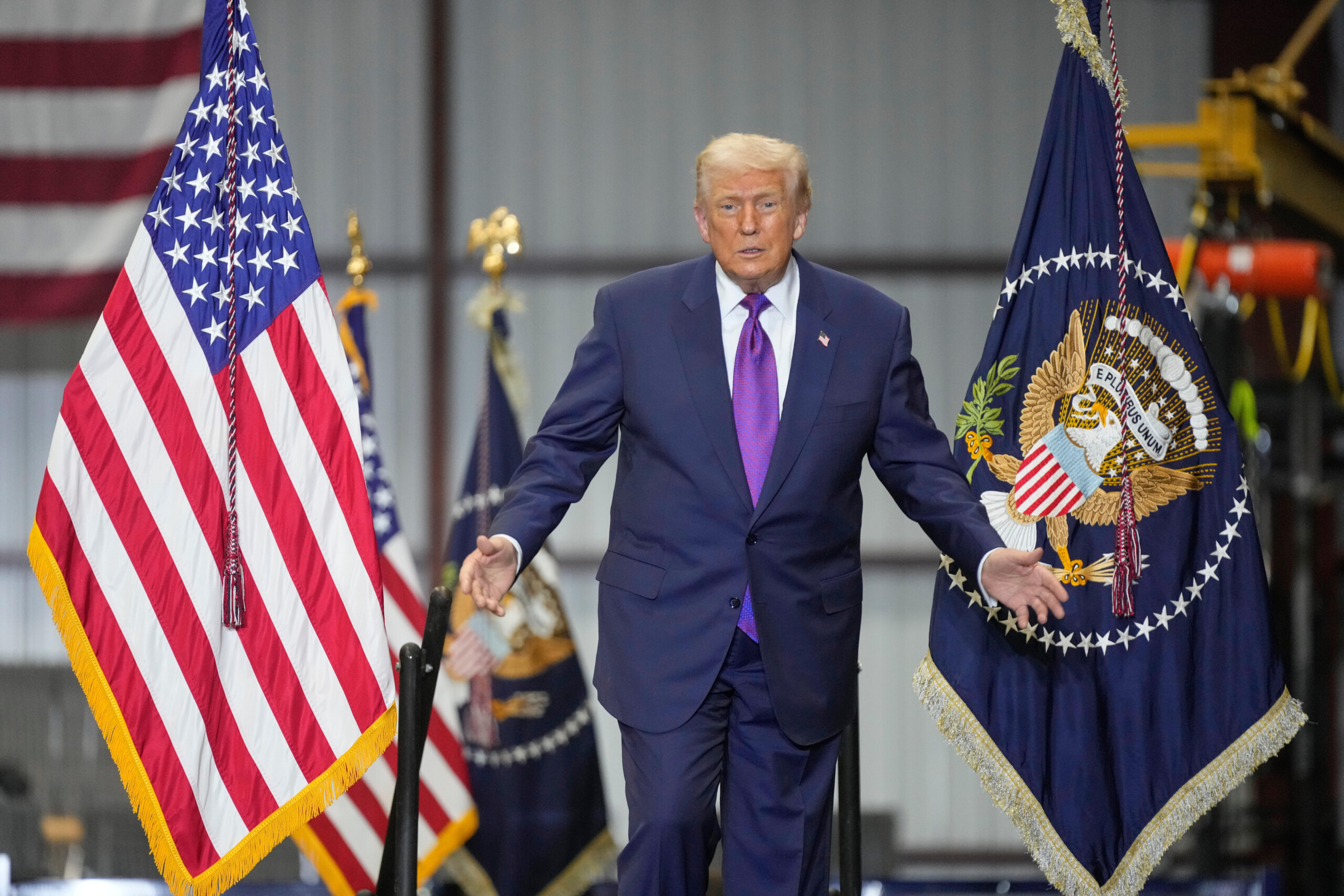 iran trump i am considering a limited attack to reach an agreement scaled