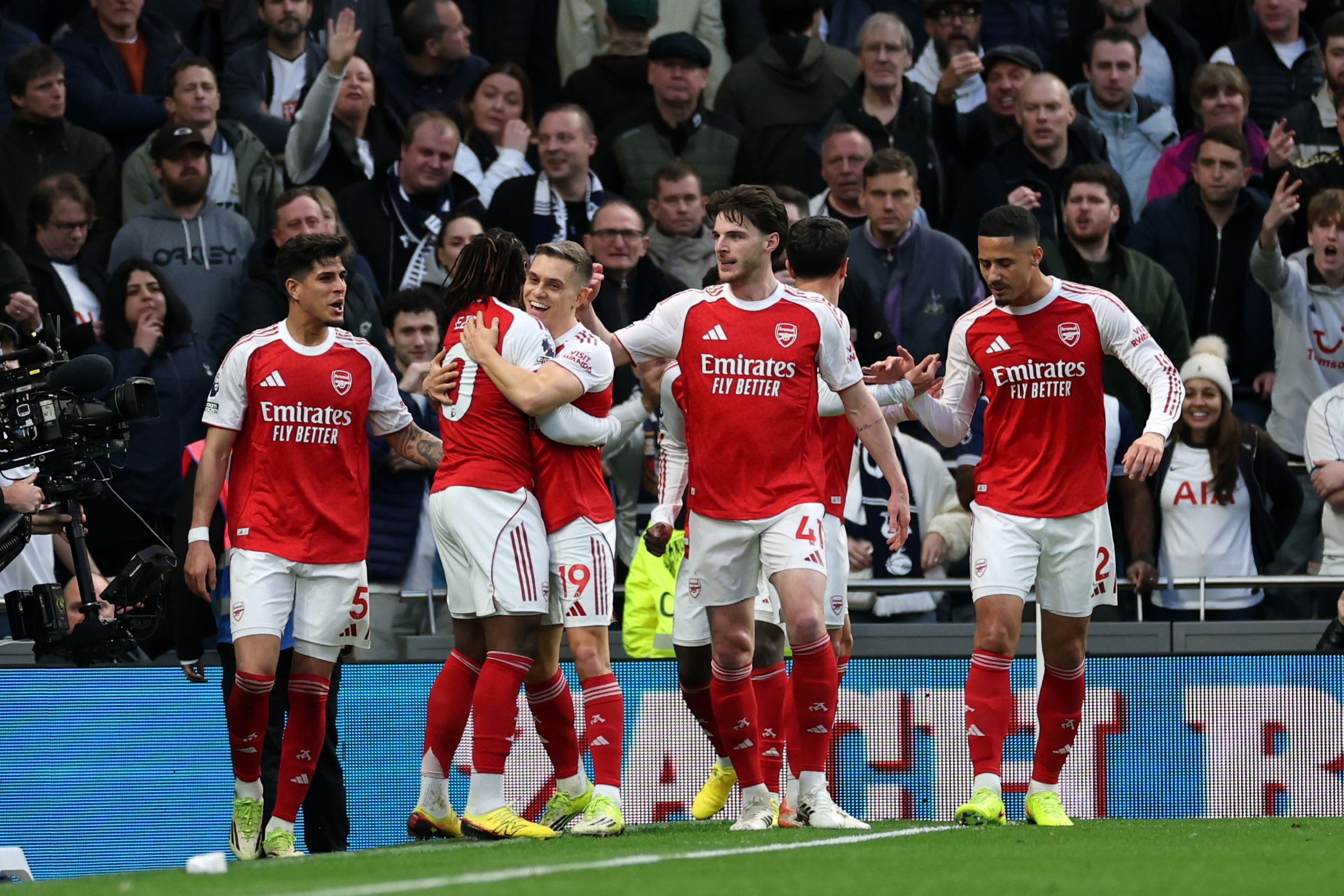 Premier League: Arsenal win 4-1, Kolo Muani not enough for Tottenham 1 premier league arsenal win 4 1 kolo muani not enough for tottenham