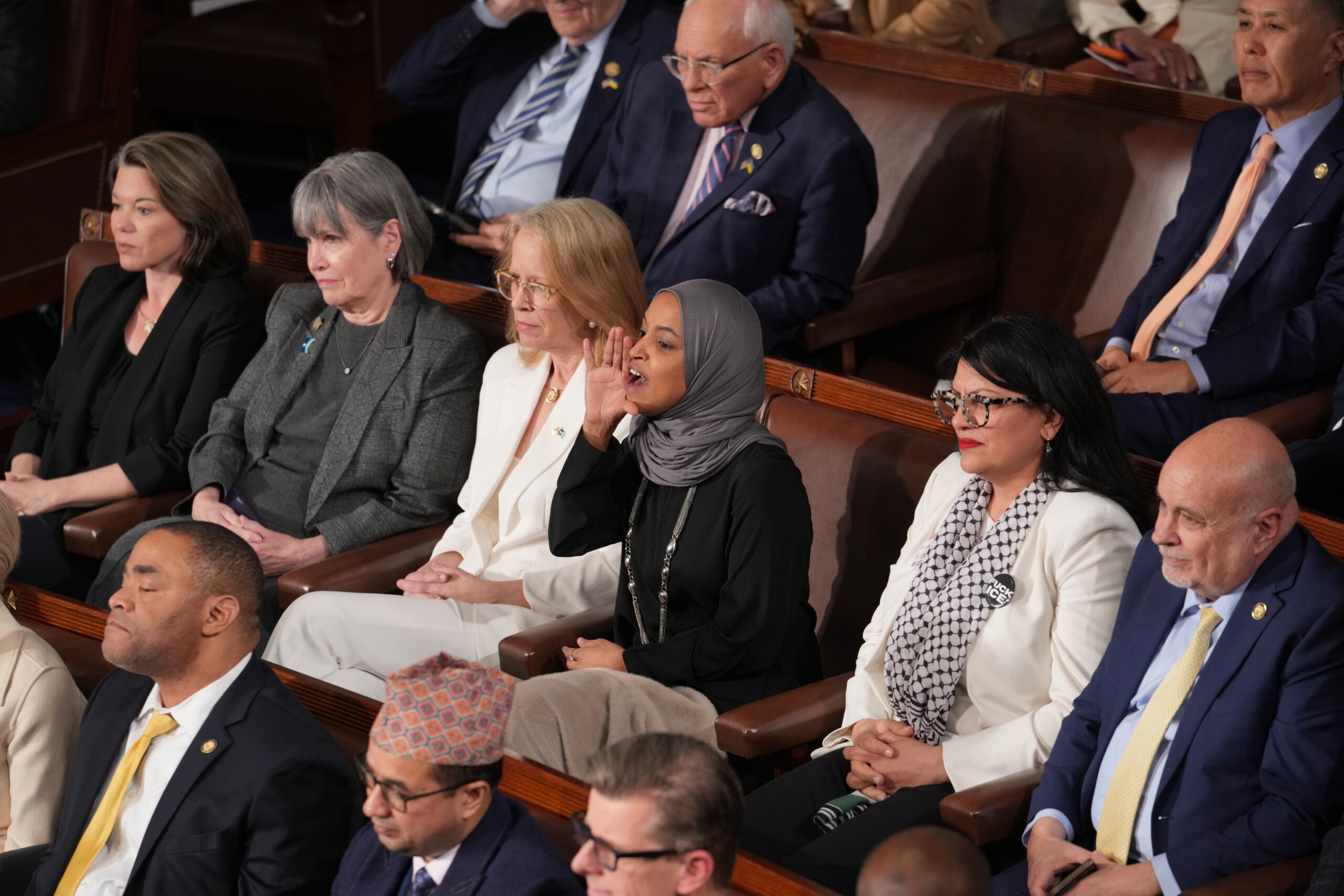 usa trump attacks representatives dem omar and tlaib and de niro two crazy women and a lunatic scaled