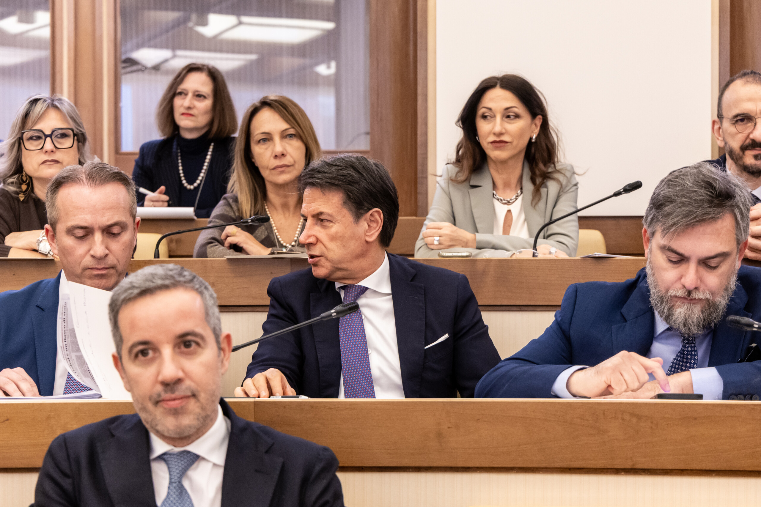 Iran, Tajani vs. Conte: “Trump never calls me Tony, I was never on my knees before him” 1 iran tajani vs conte trump never calls me tony i was never on my knees before him scaled