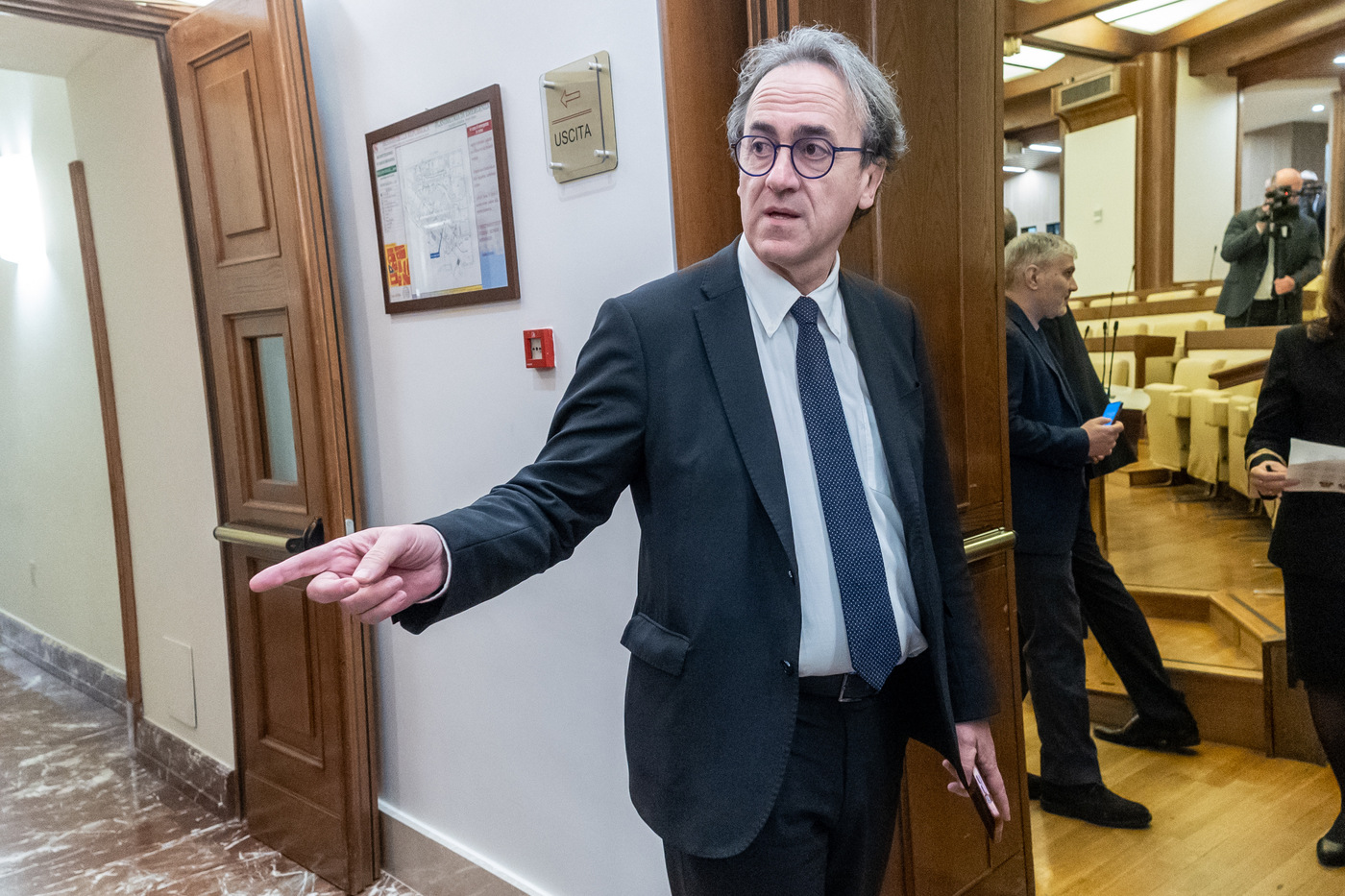 iran bonelli meloni flees parliament and speaks on the radio what is she afraid of