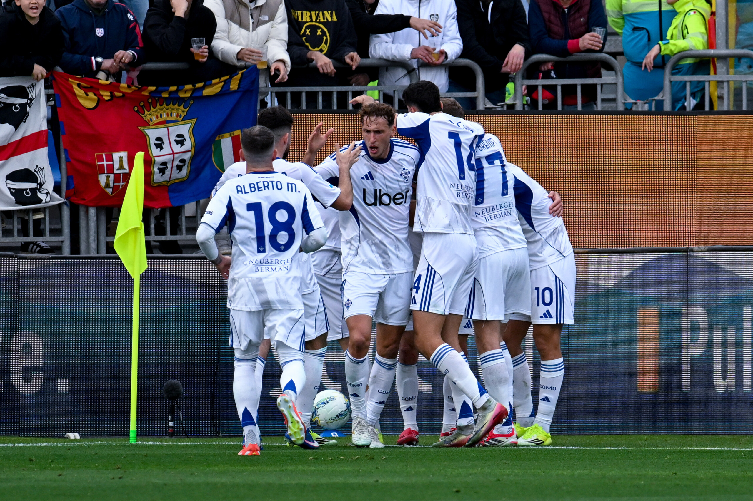 football serie a cagliari como 1 2 the larians reach fourth place scaled