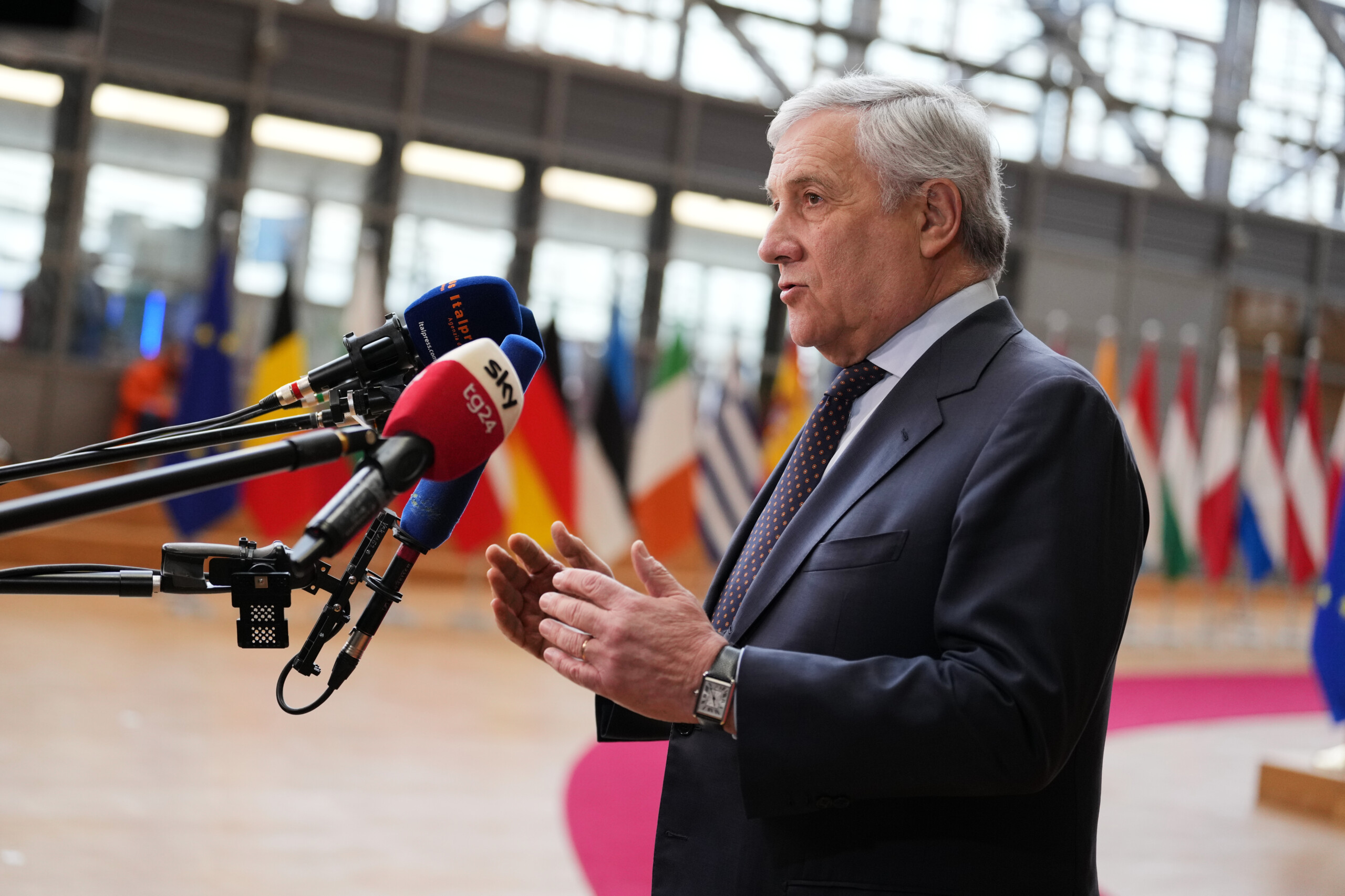 iran tajani solidarity with gulf countries no more drones and missiles scaled
