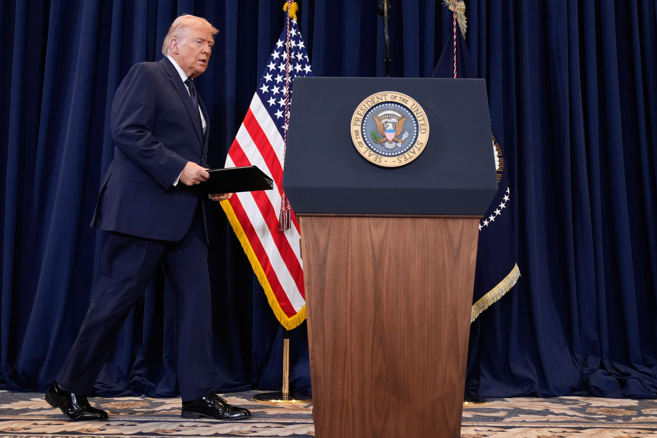 iran trump if tehran has placed mines in the strait of hormuz remove them immediately scaled