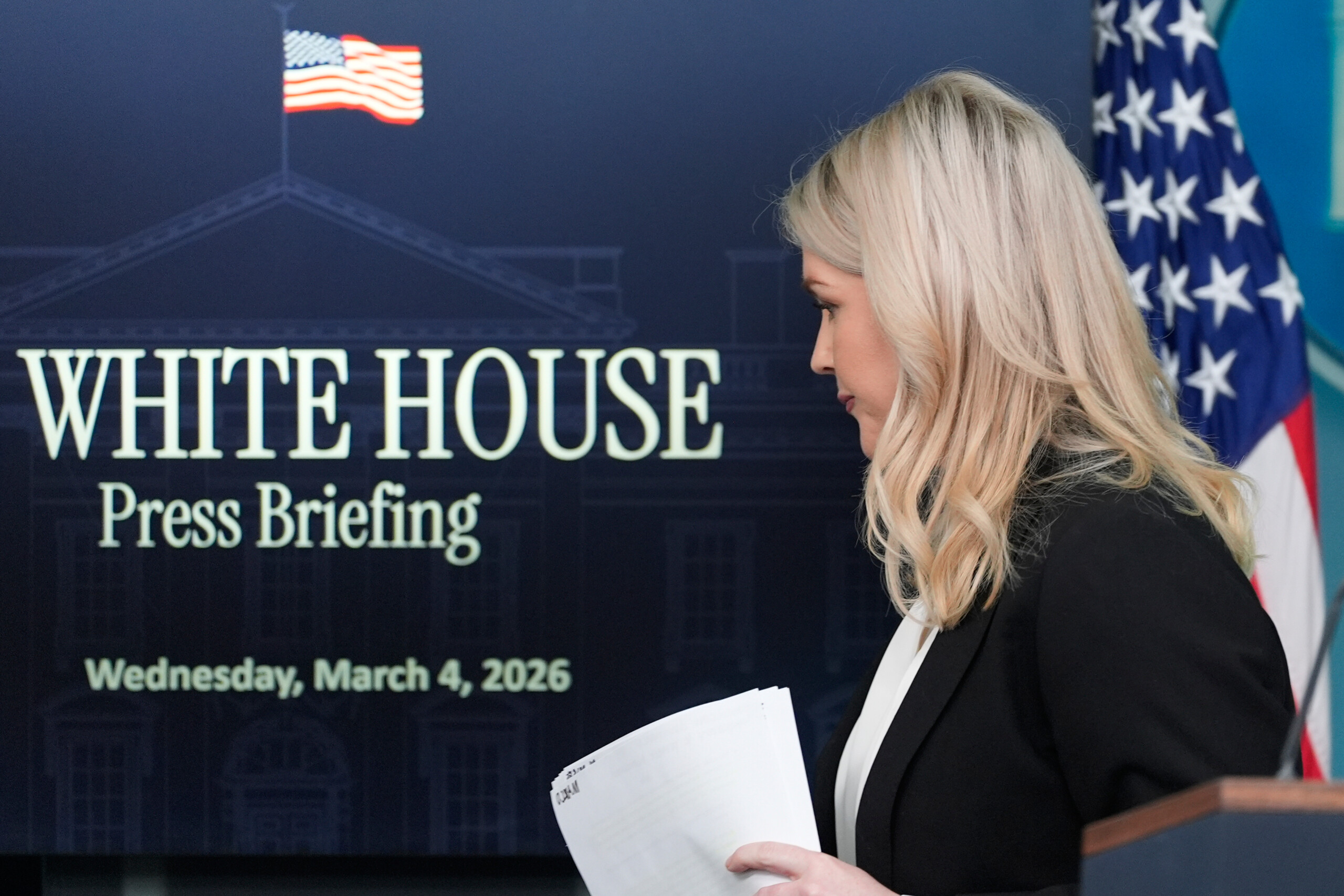 iran white house us did not escort oil tanker through strait of hormuz scaled