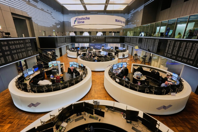 stock market europe rebounds at opening frankfurt 2 11