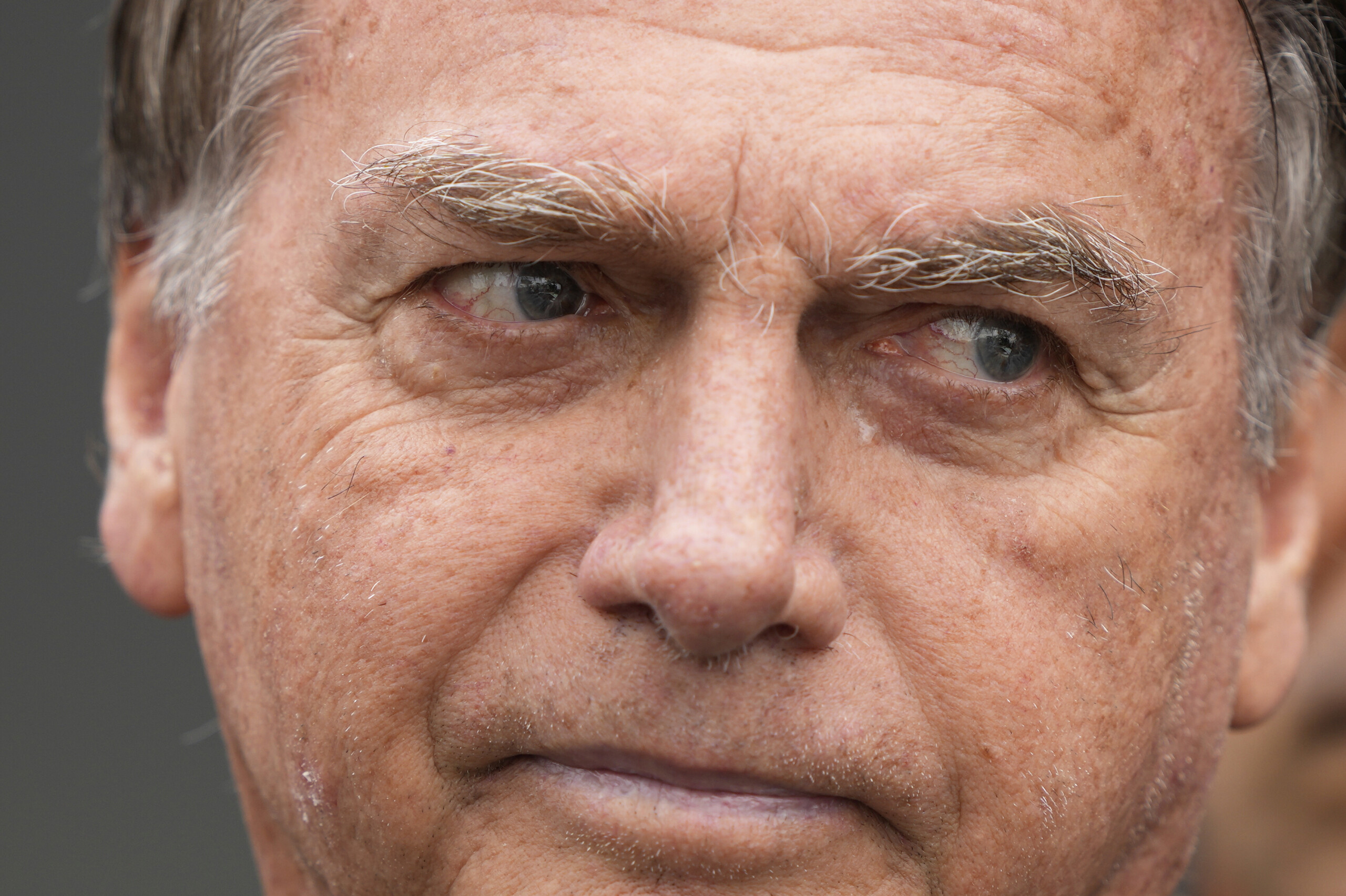 brazil bolsonaro in intensive care with bronchopneumonia scaled