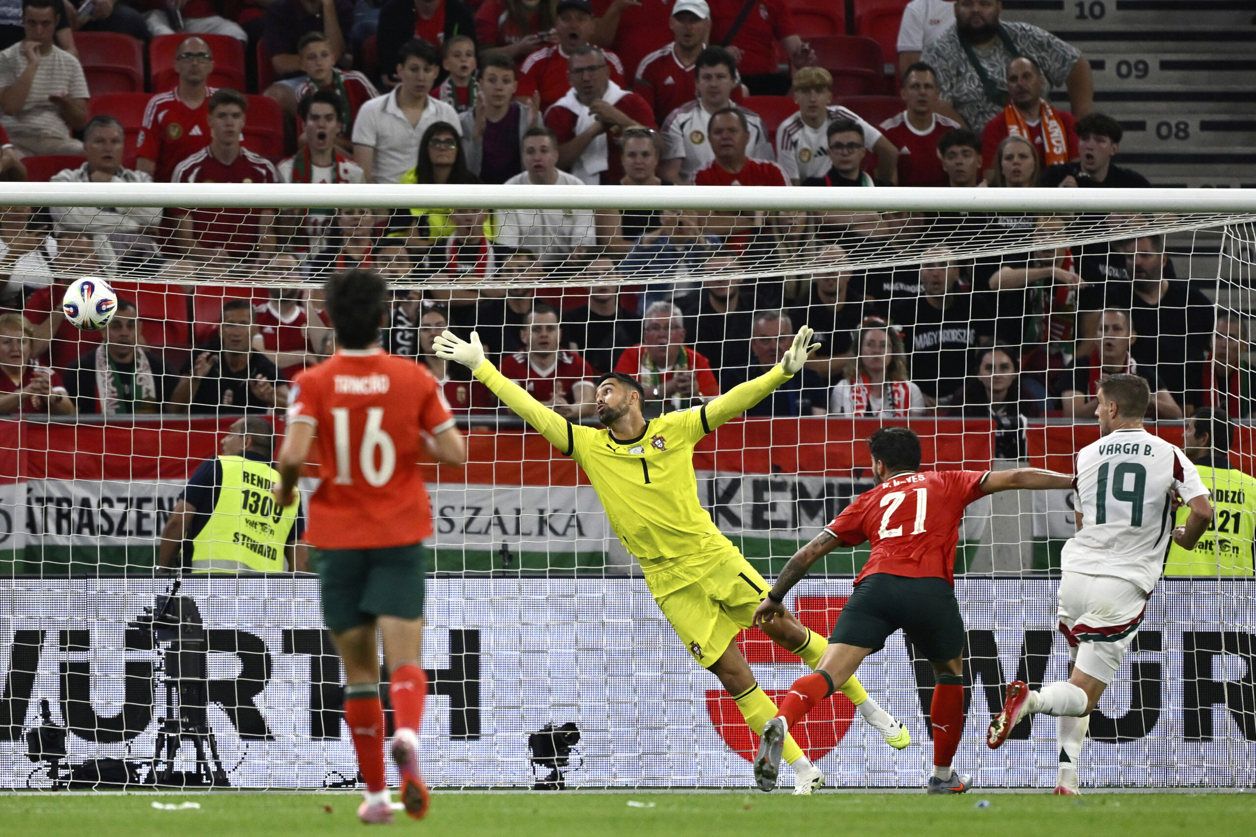 champions tickets for the budapest final on sale from today scaled