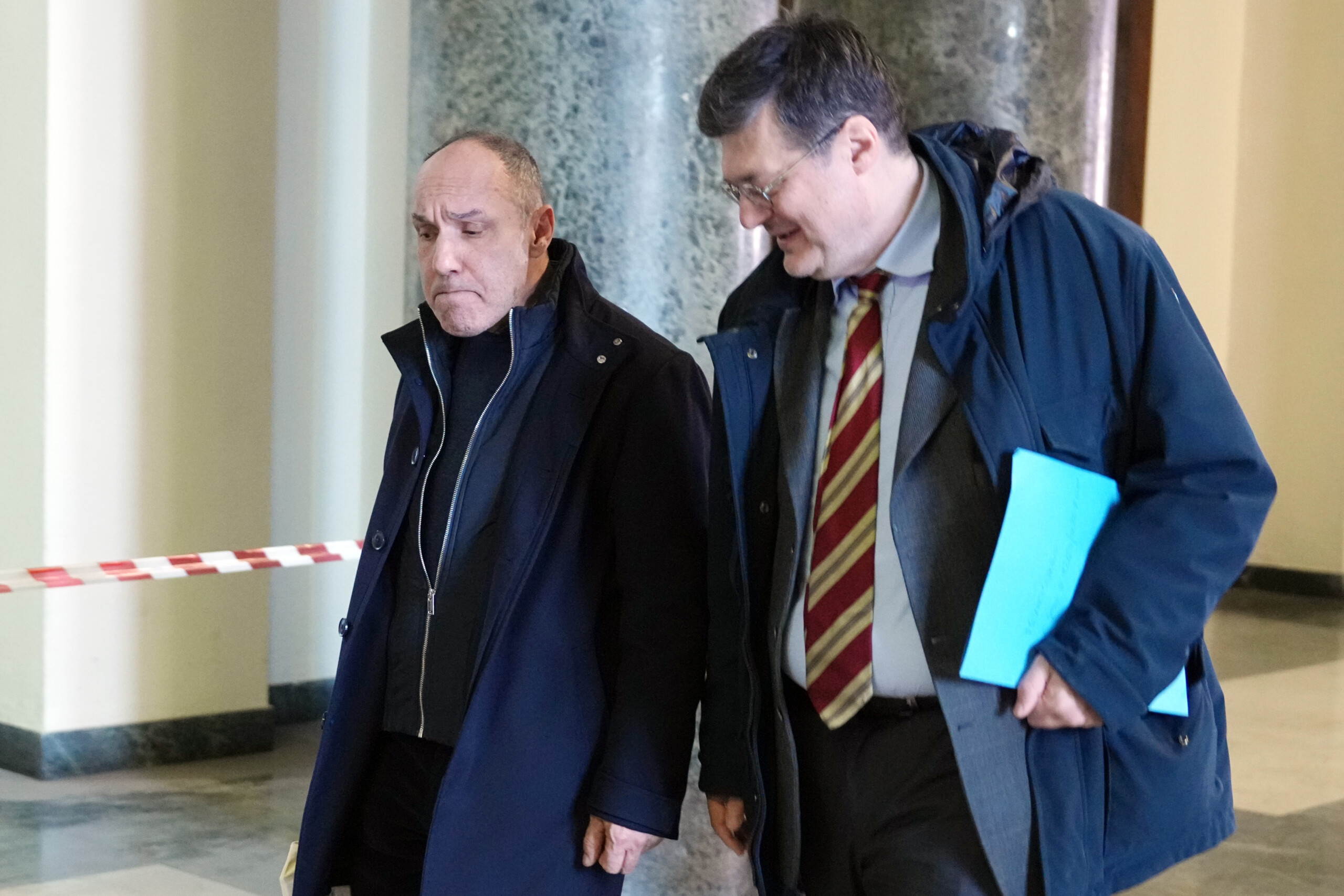 tram derails in milan driver refuses to answer prosecutors questions scaled