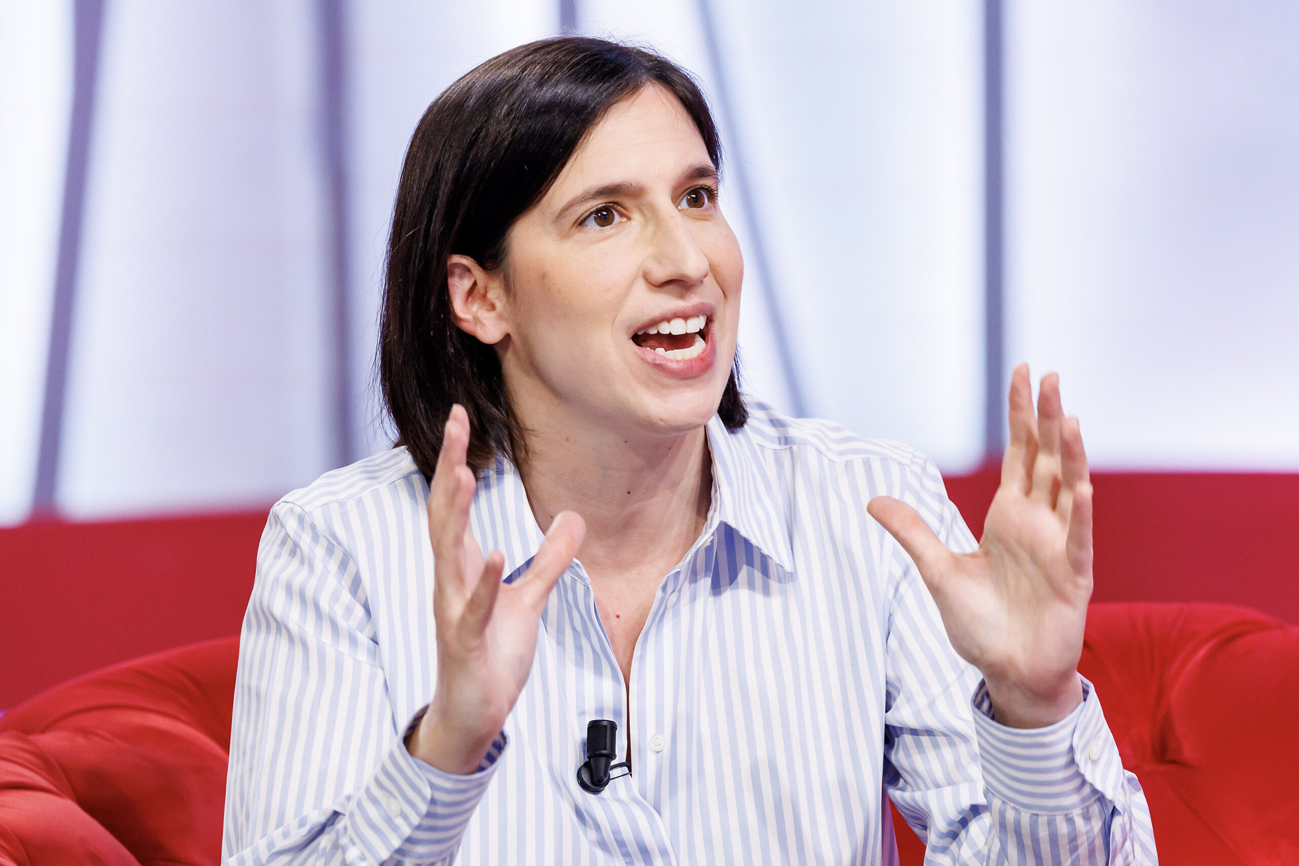 government schlein meloni must take a stance on delmastro before the referendum not after scaled