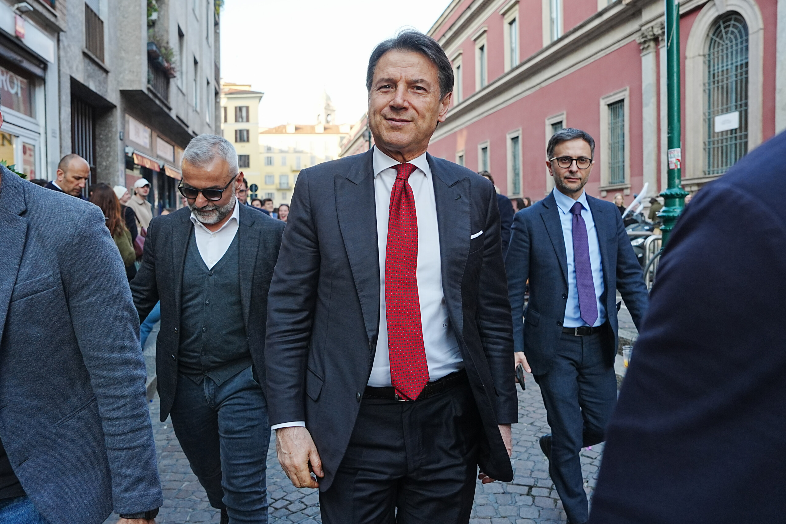 iran conte italy on a mission in the strait of hormuz we cant make up for trumps attack scaled