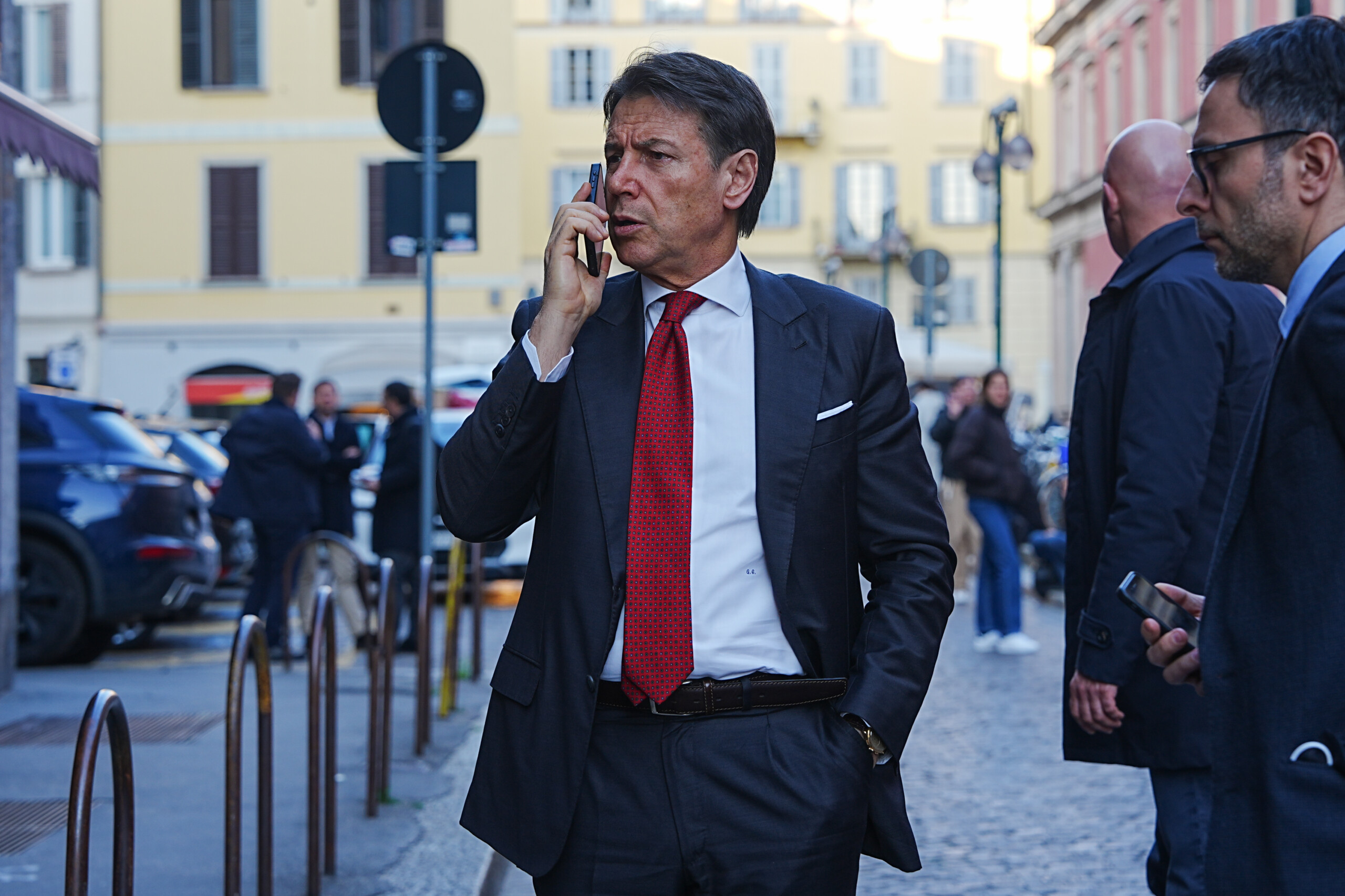 government conte meloni isnt taking any action on delmastro is she being blackmailed scaled