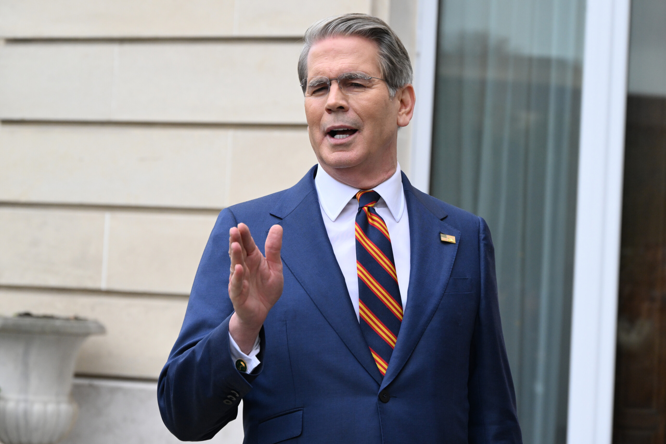 Iran, Bessent: "Green light to sale of Tehran oil already in transit" 1 iran bessent green light to sale of tehran oil already in transit scaled