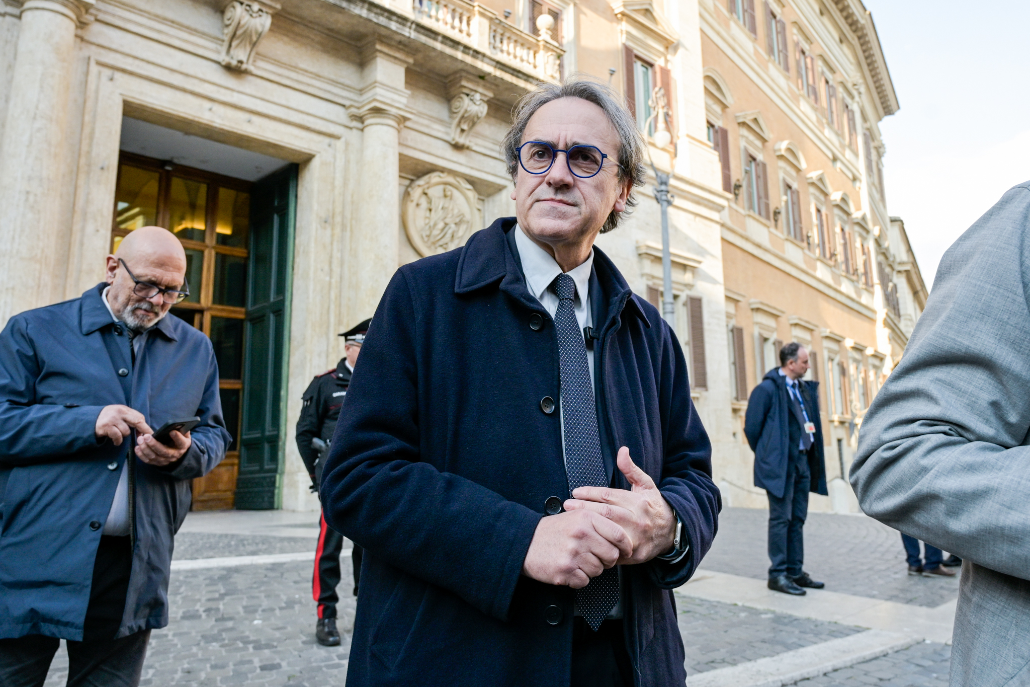 government bonelli if santanche does not resign she is protected political hygiene is needed