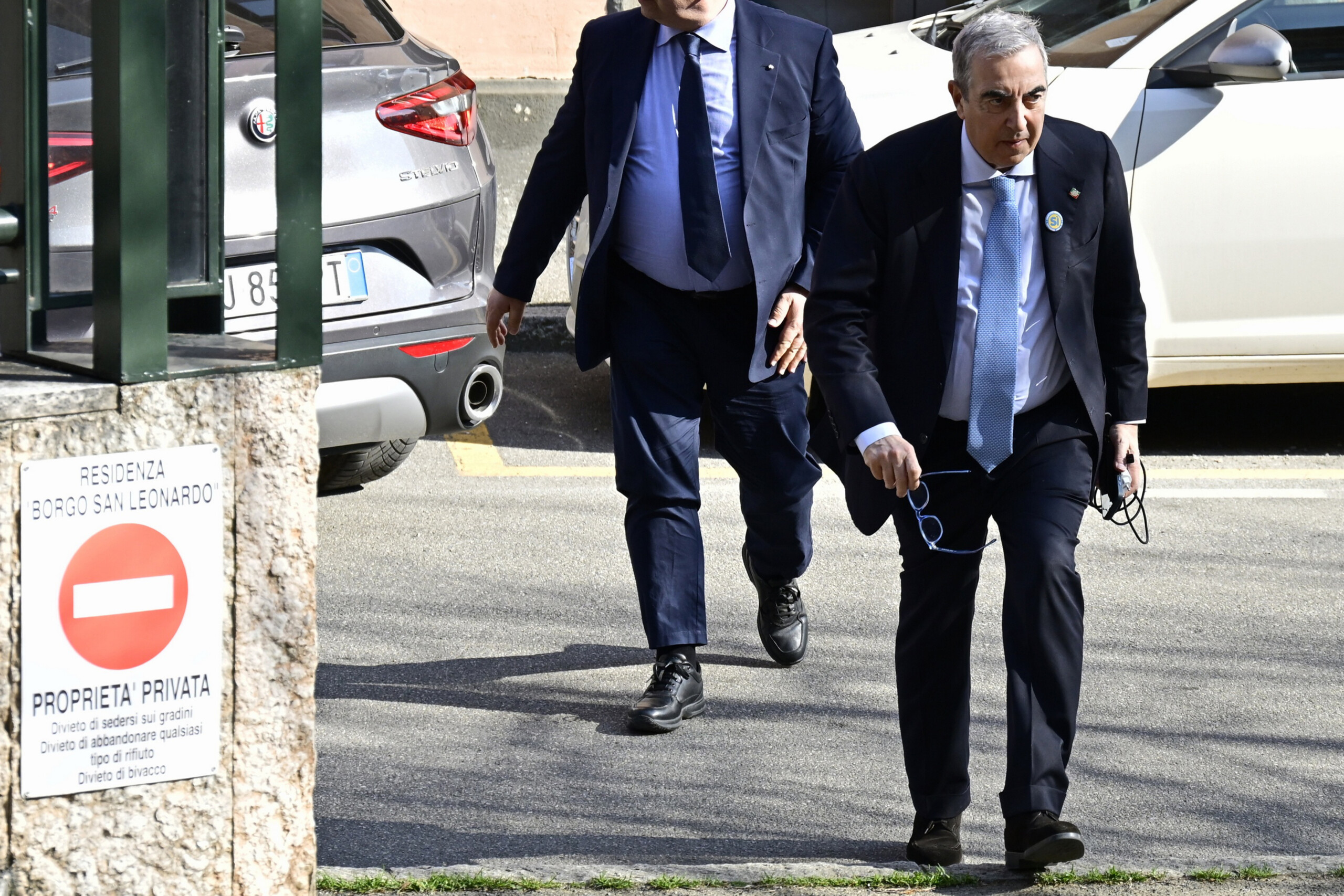 forza italia 14 out of 20 senators have signed the party is ready to replace group leader gasparri scaled