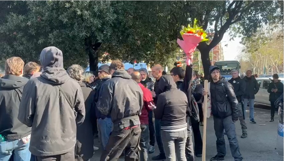 Rome, preventive detention for 91 people during anarchist demonstration 1 rome preventive detention for 91 people during anarchist demonstration