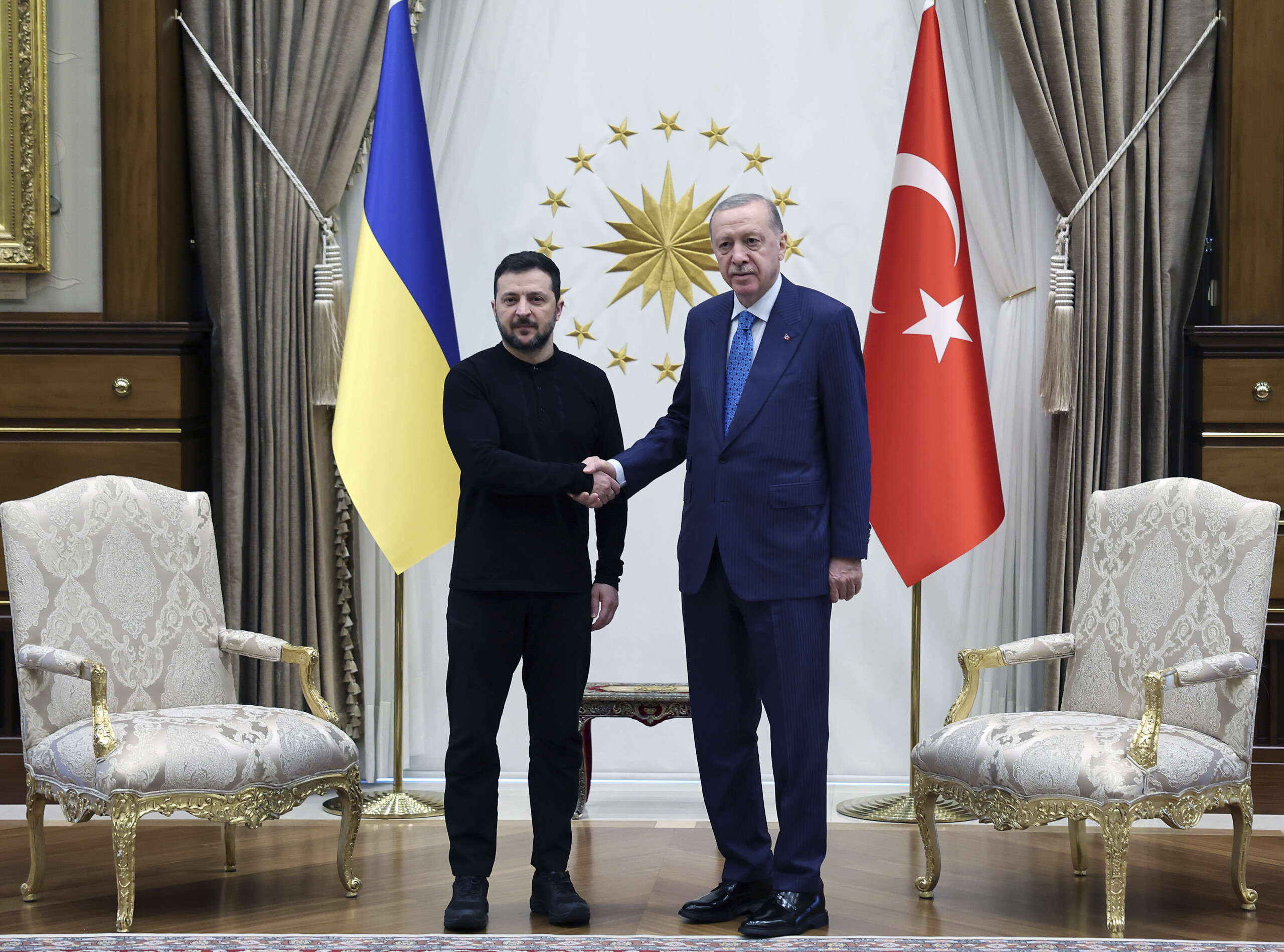 ukraine erdogan receives zelensky turkey will continue to support negotiations scaled