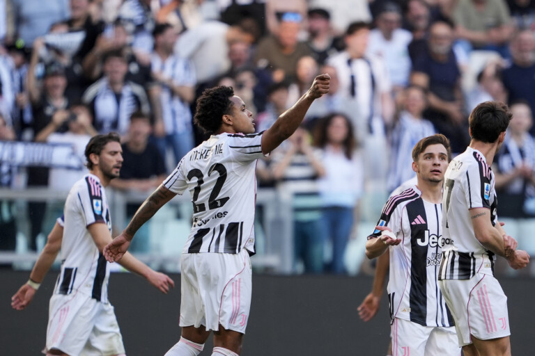 football serie a juve beat genoa 2 0 and move to within one point of como