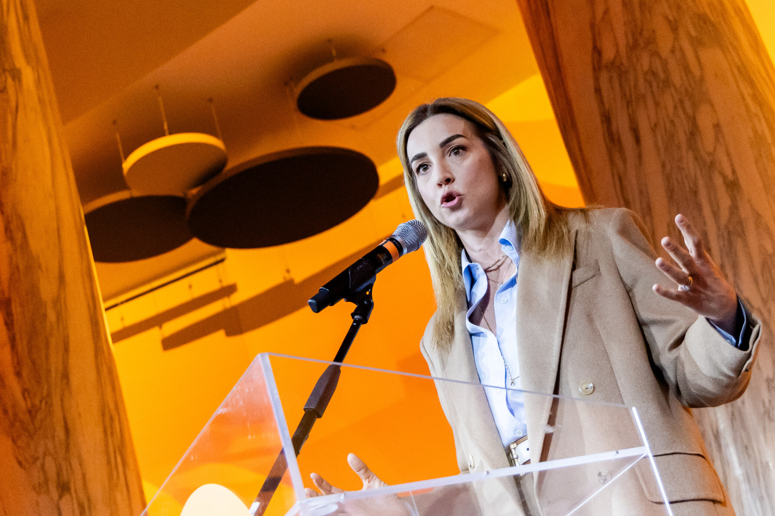 centre left salis me anti meloni if there were a united call for it i would consider it scaled