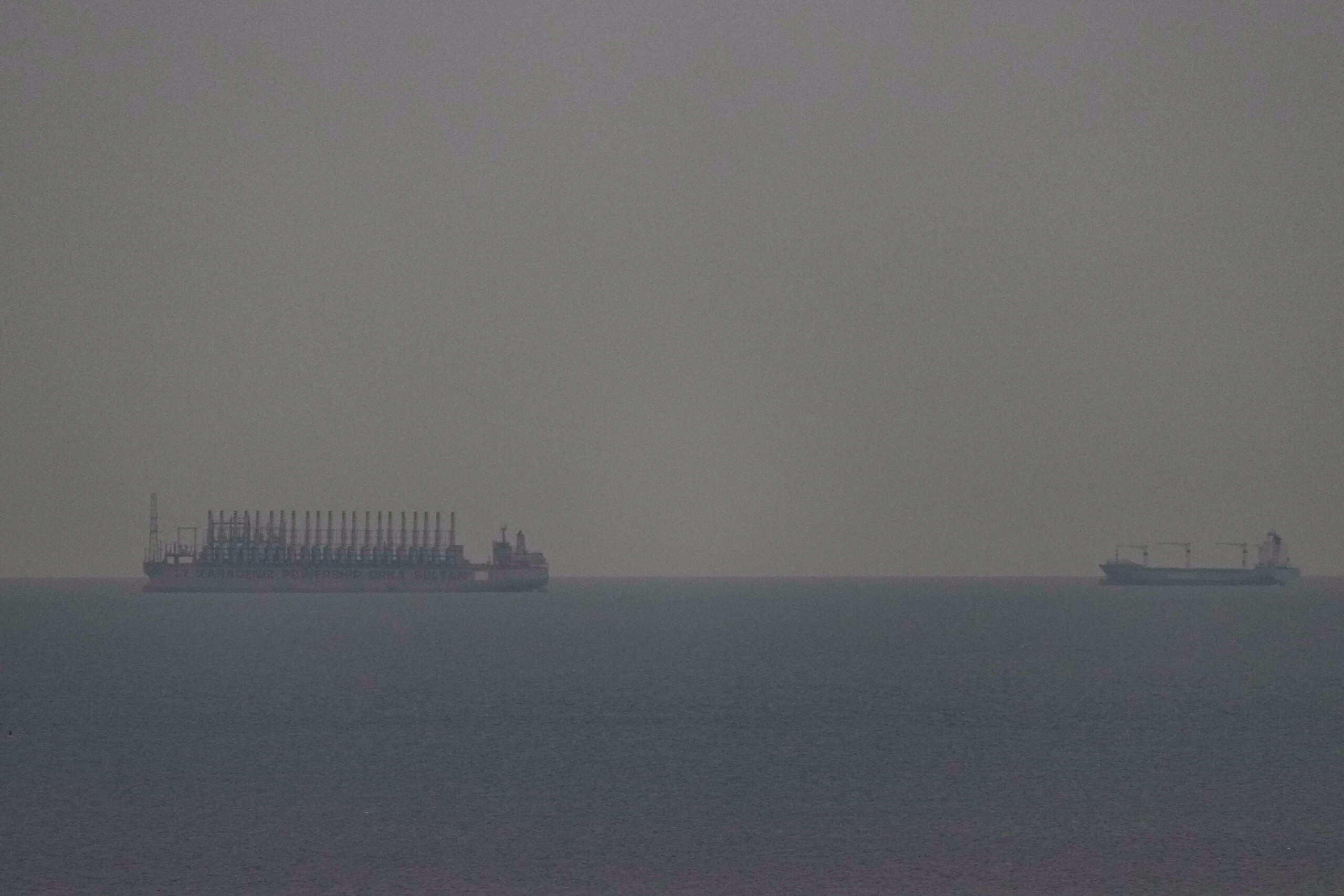 iran cnn several ships heading for the strait of hormuz ahead of the start of peace talks scaled