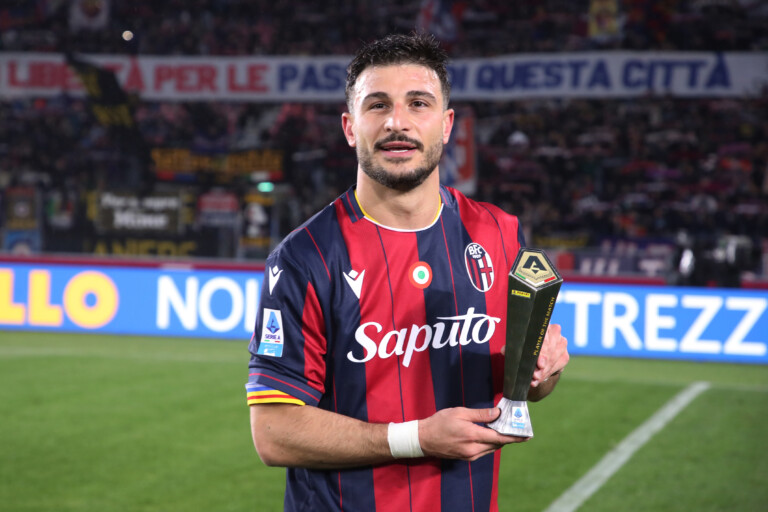 football serie a freuler and orsolini lead bologna to victory as lecce lose 2 0