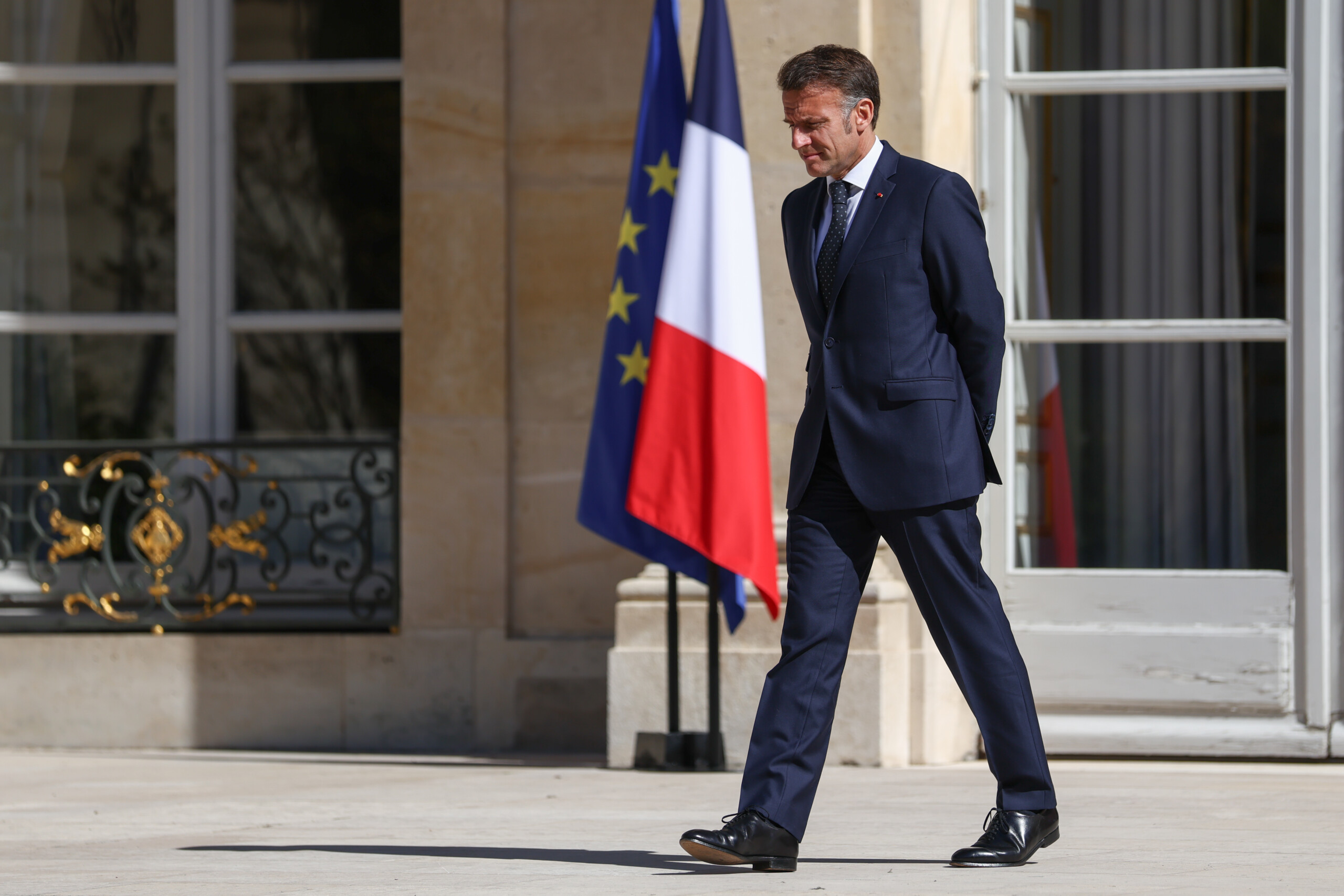 iran macron conference with the uk on a peacekeeping mission to reopen the strait of hormuz scaled