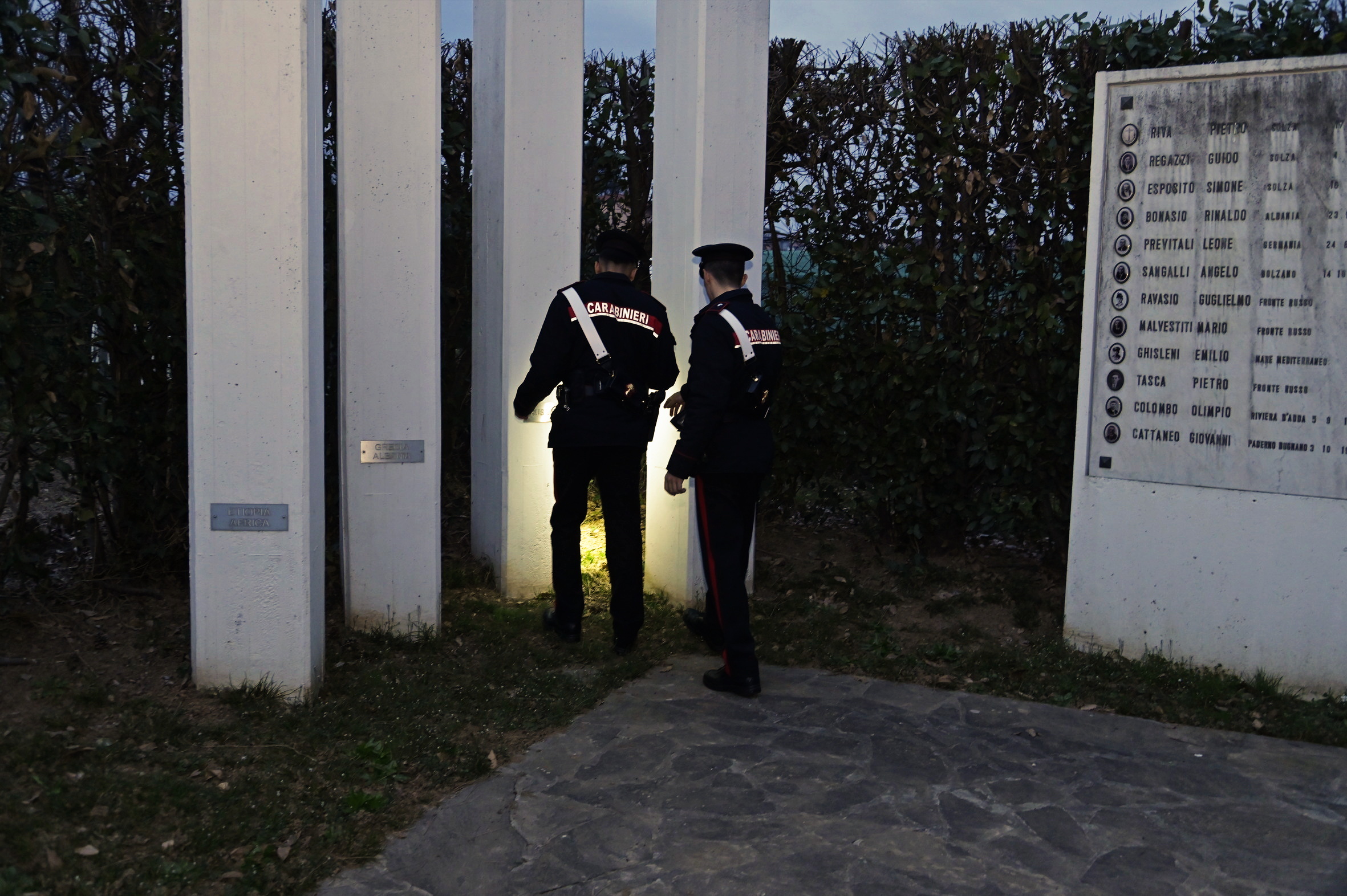 bergamo two men shot dead in industrial area