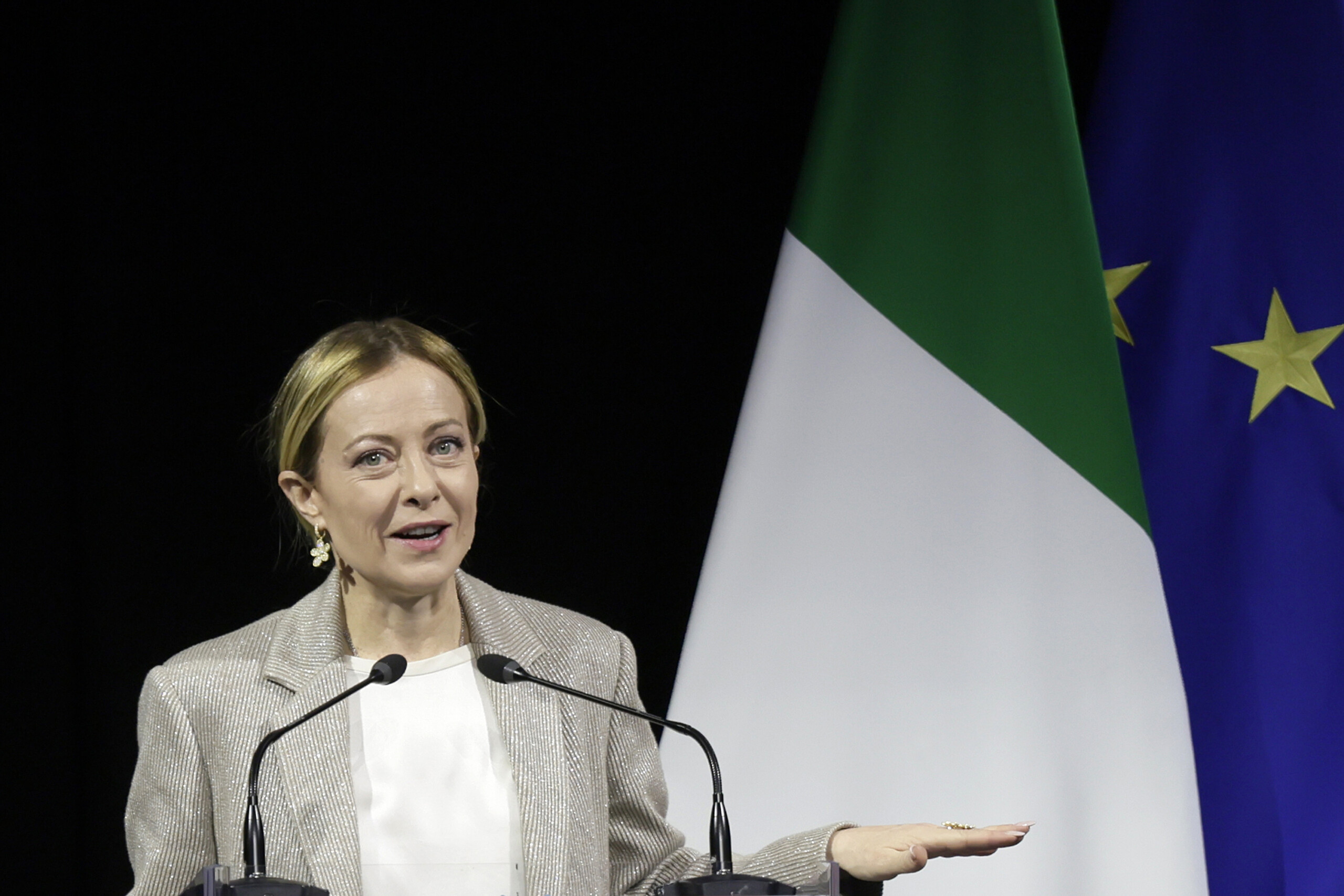 meloni proximity to a wounded officer dont intimidate us scaled