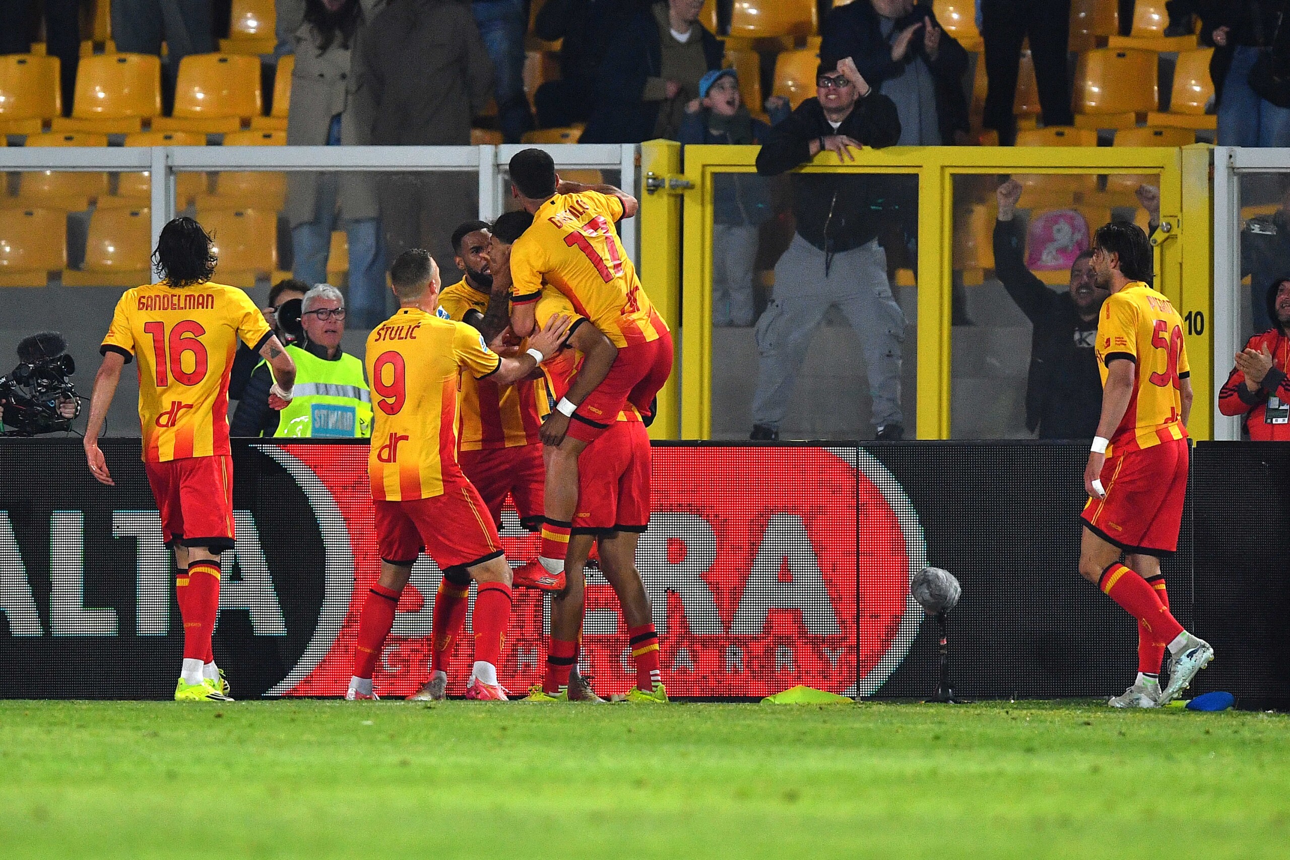 football serie a lecce v fiorentina 1 1 scaled