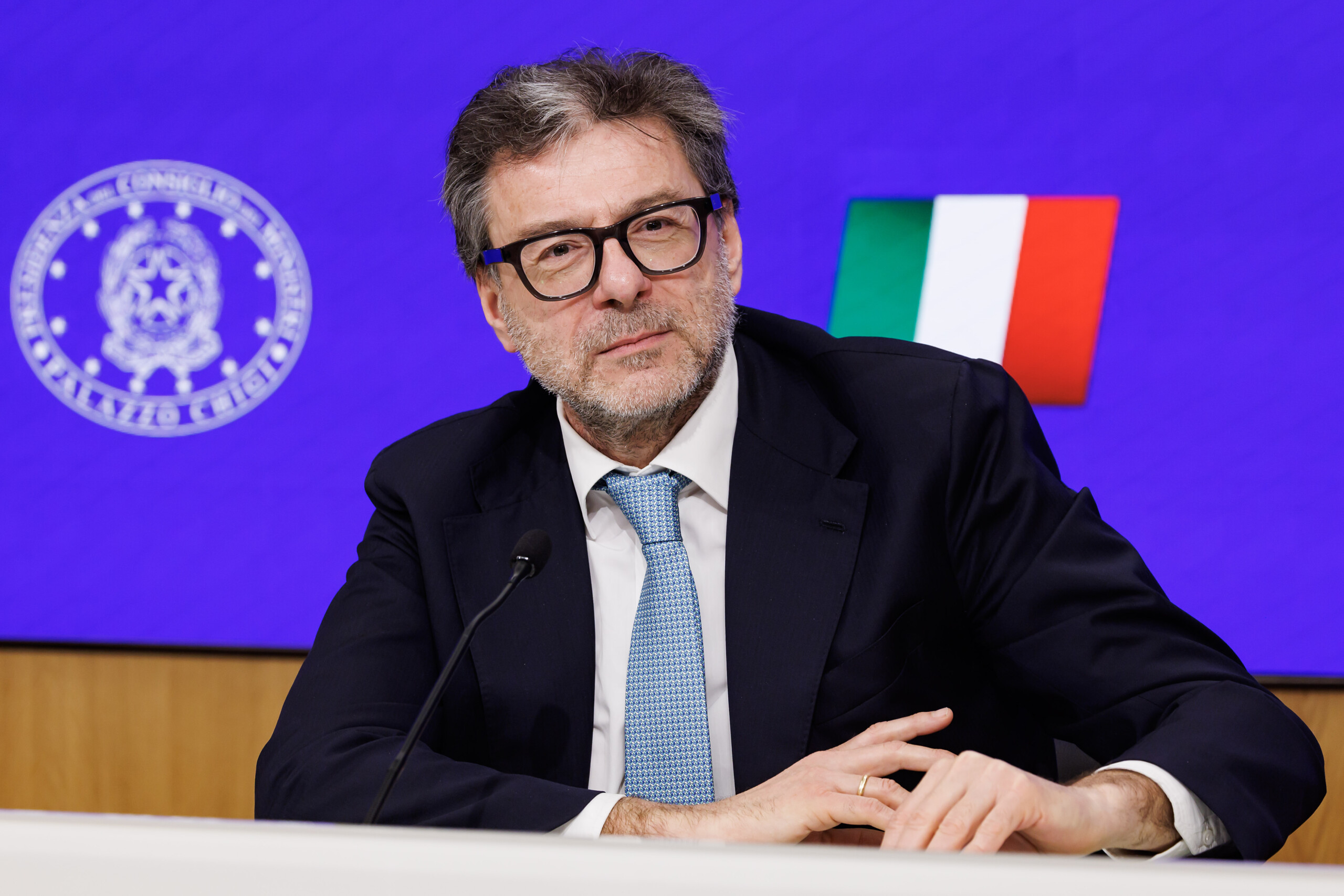 dfp giorgetti deficit significantly reduced without restrictive measures scaled