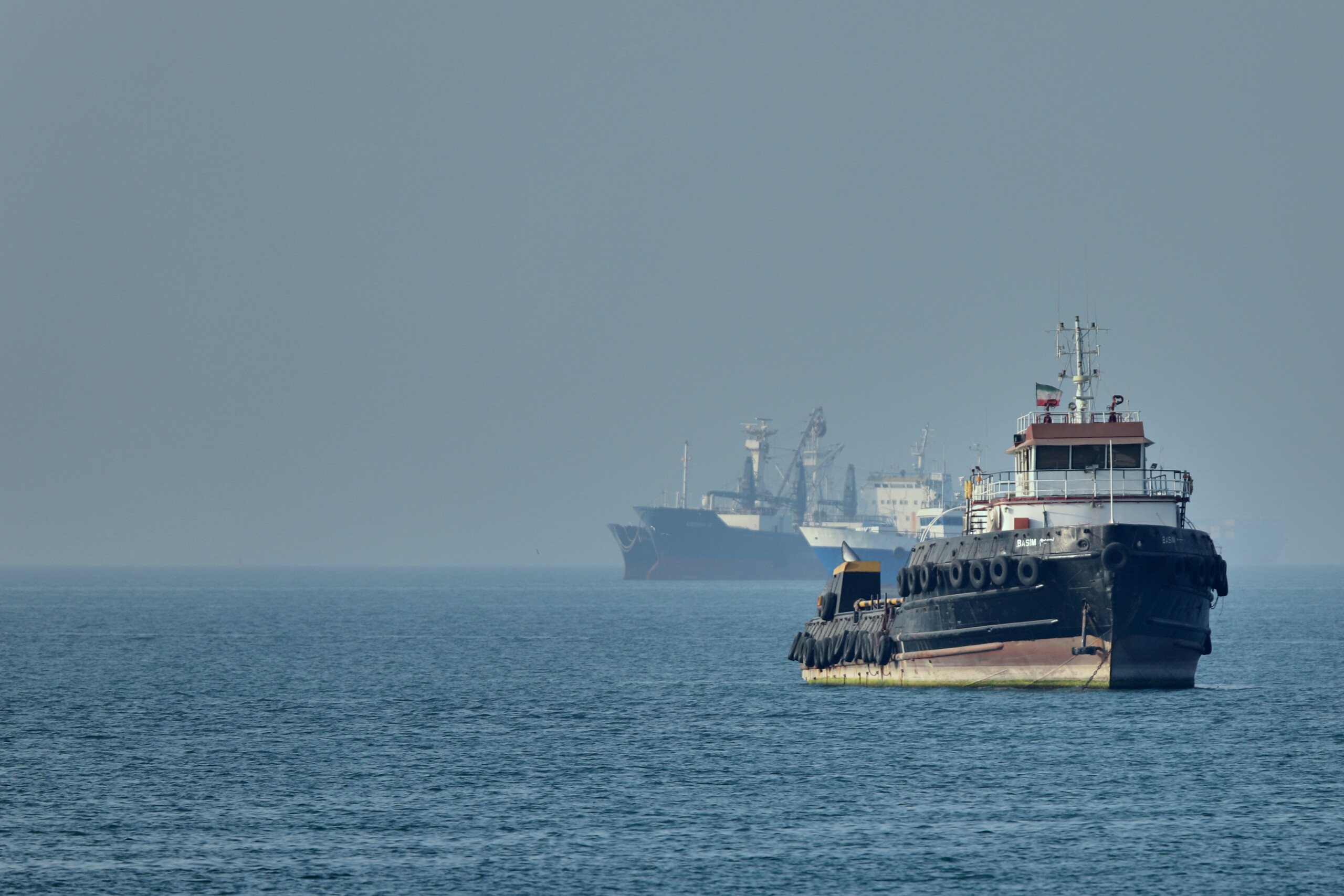 iran revolutionary guards no commercial or oil tanker has passed through the strait of hormuz scaled