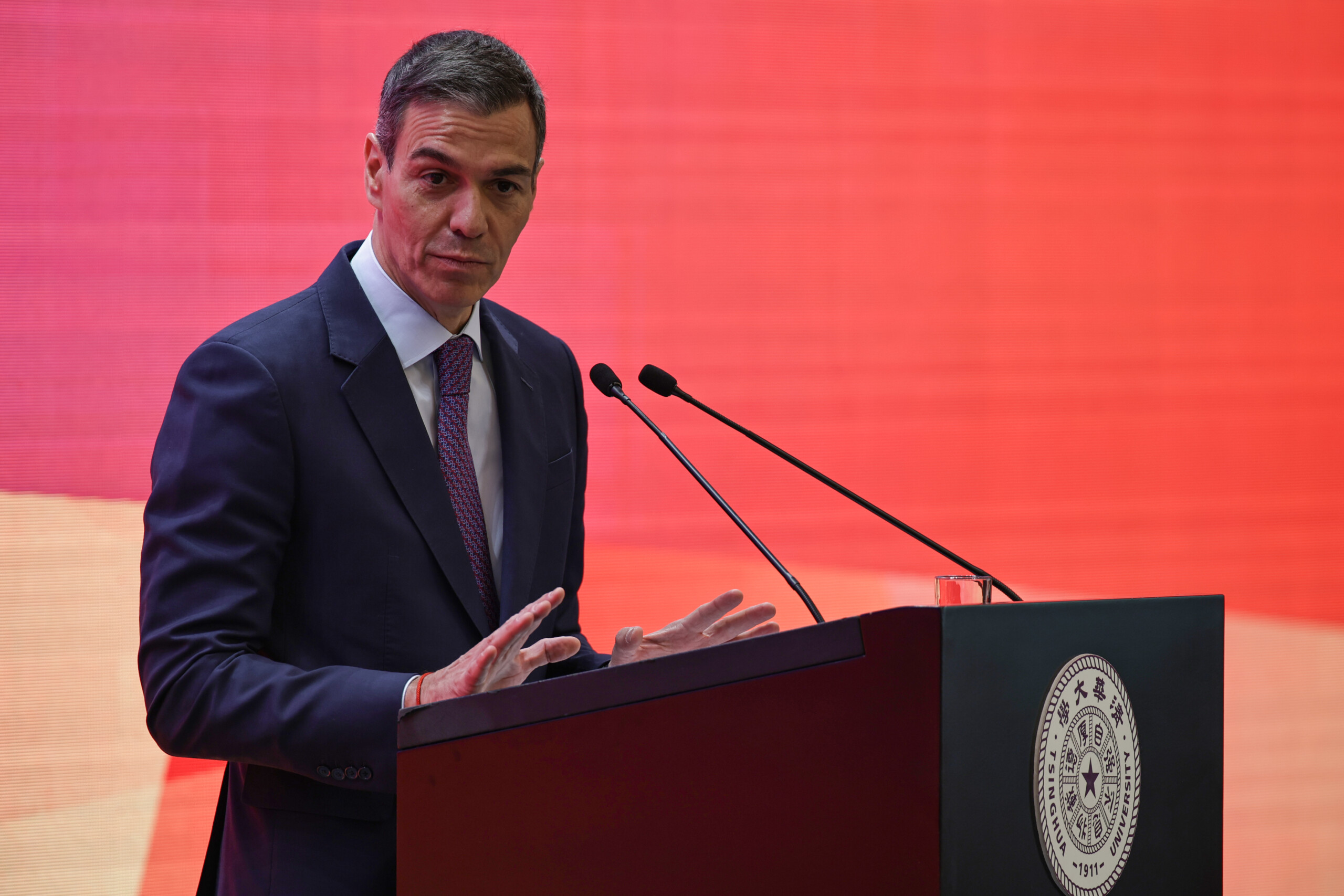 eu sanchez commission to activate the blocking clause to ensure the independence of the cpi scaled